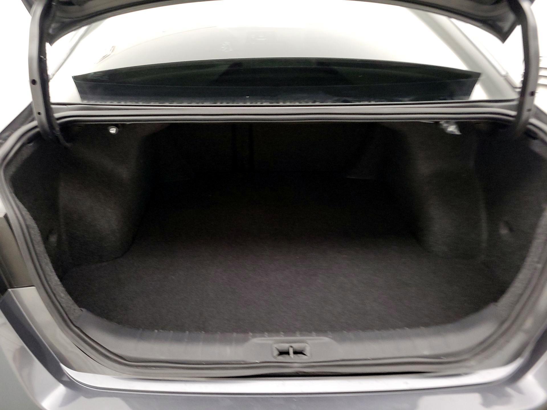 Thumbnail: 2020 Nissan Altima - 20