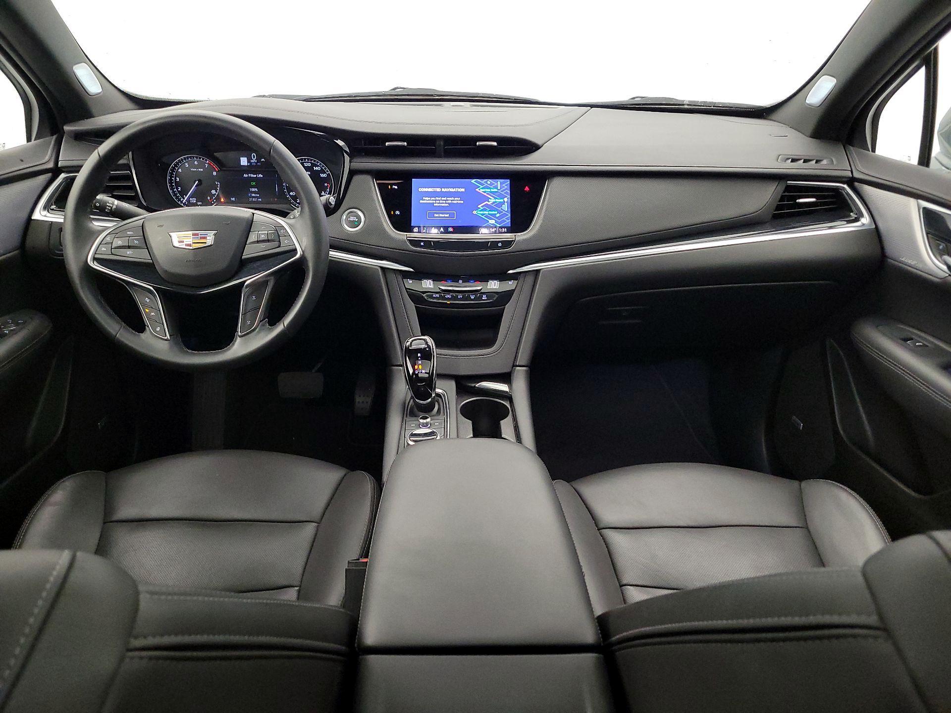 Thumbnail: 2025 Cadillac XT5 - 9