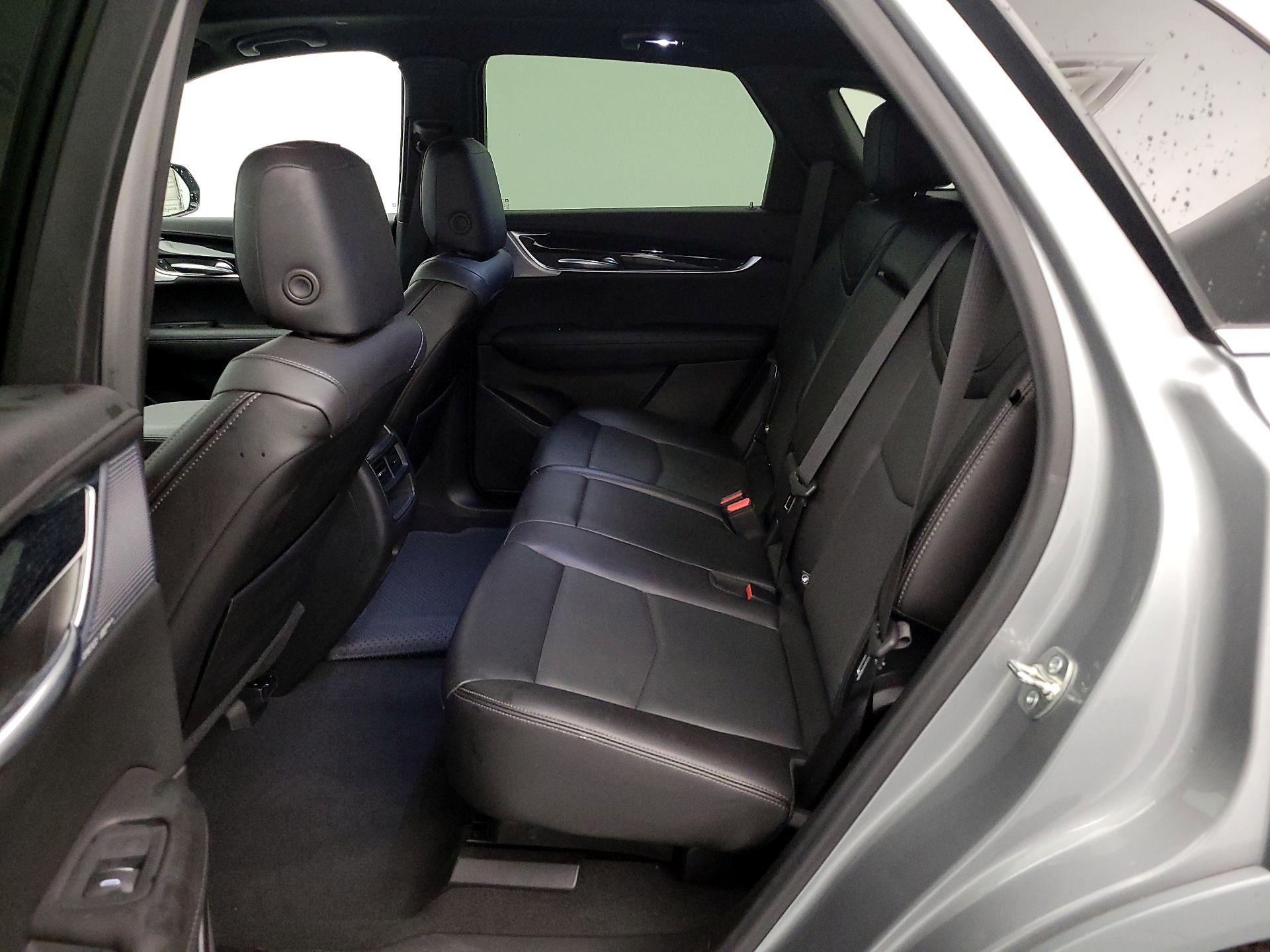 Thumbnail: 2025 Cadillac XT5 - 19