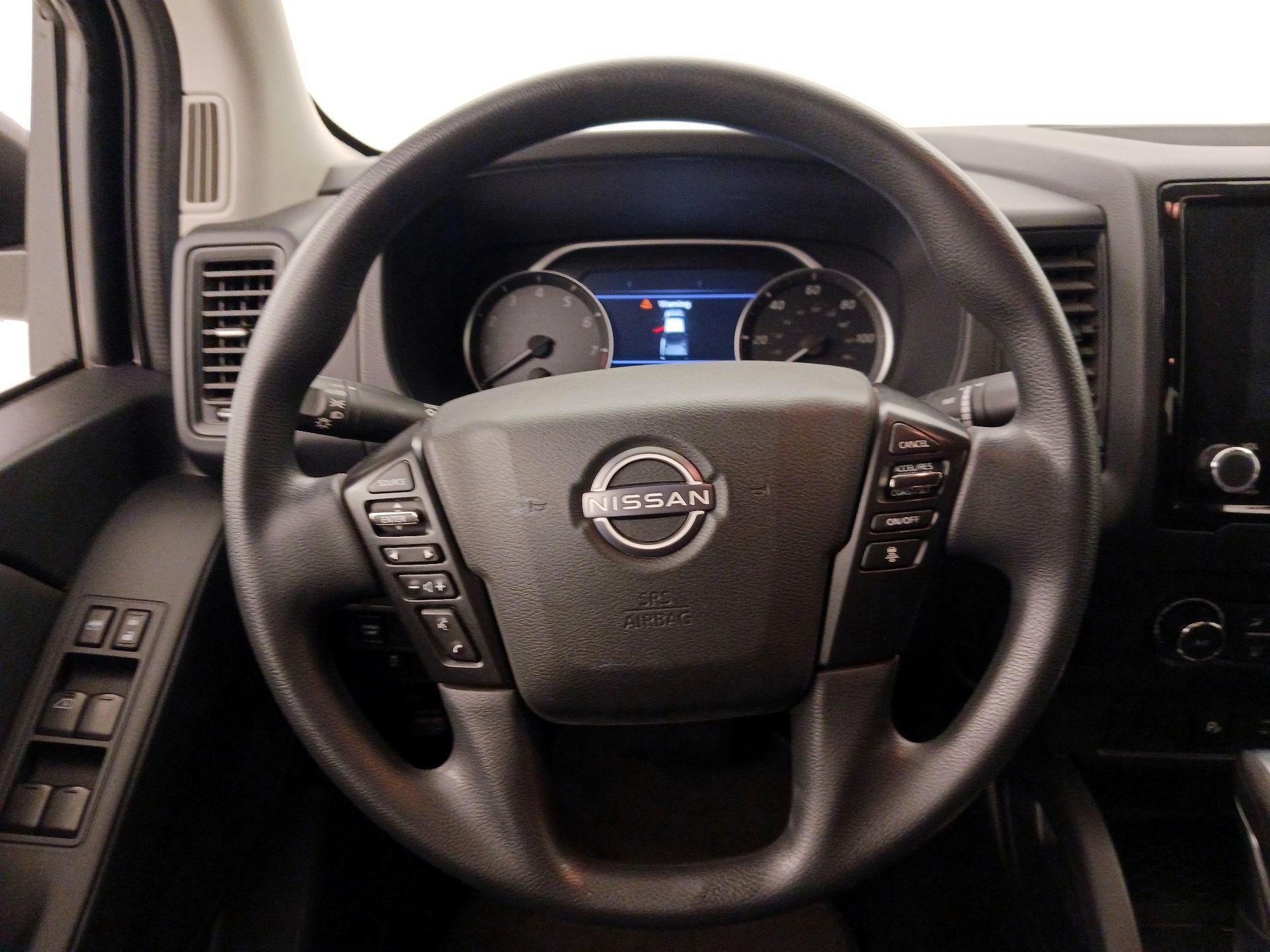 Thumbnail: 2022 Nissan Frontier - 10