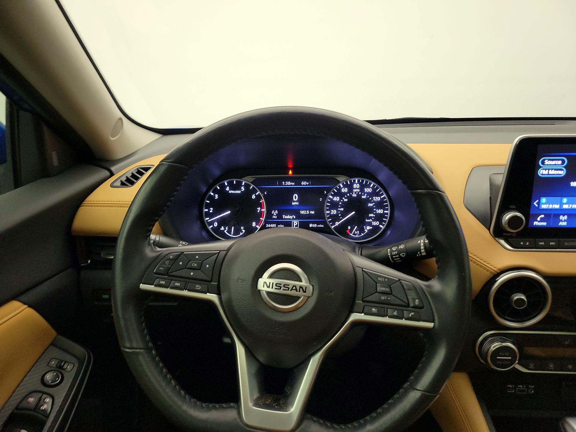 Thumbnail: 2022 Nissan Sentra - 10