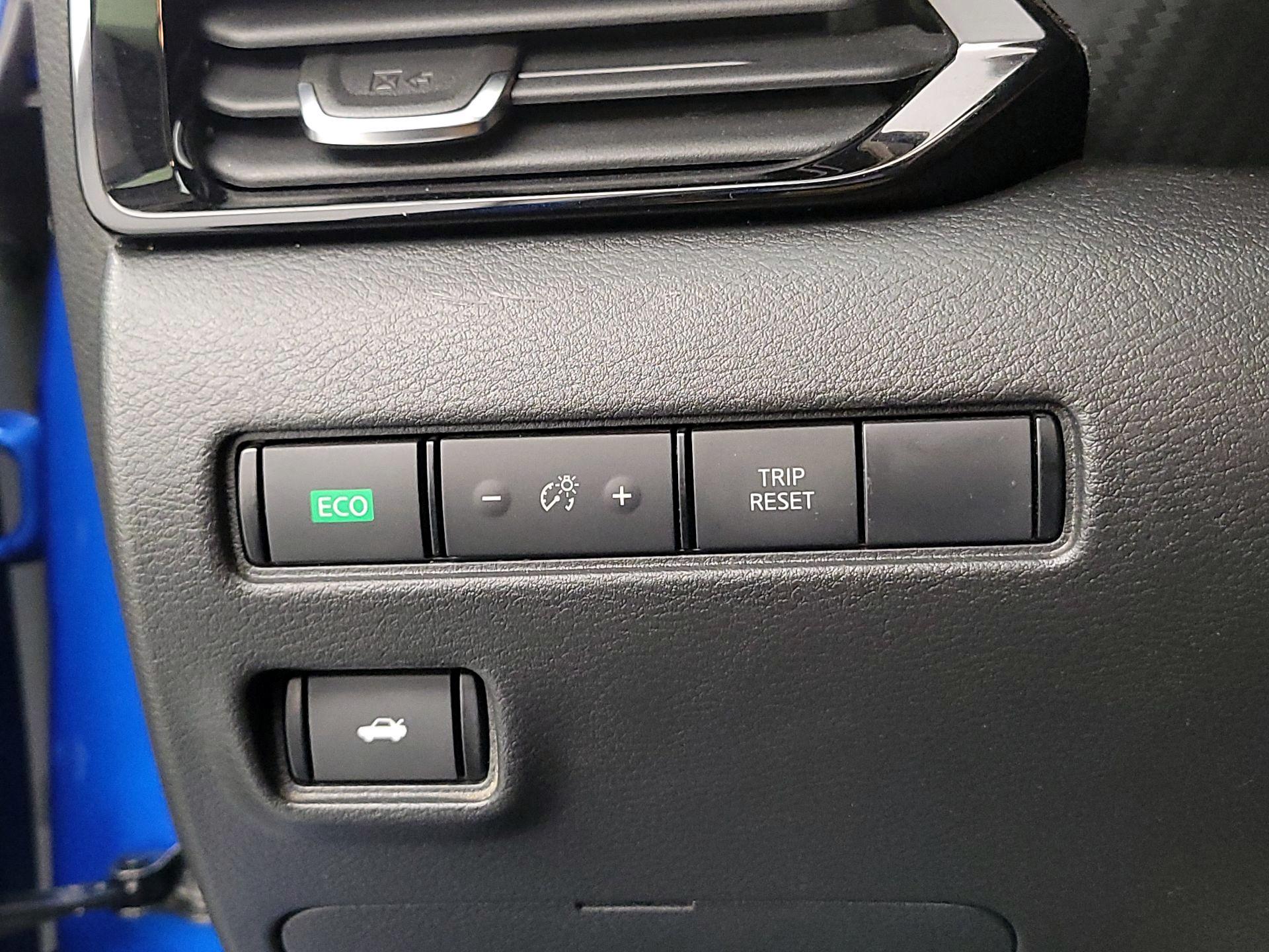 Thumbnail: 2022 Nissan Sentra - 13