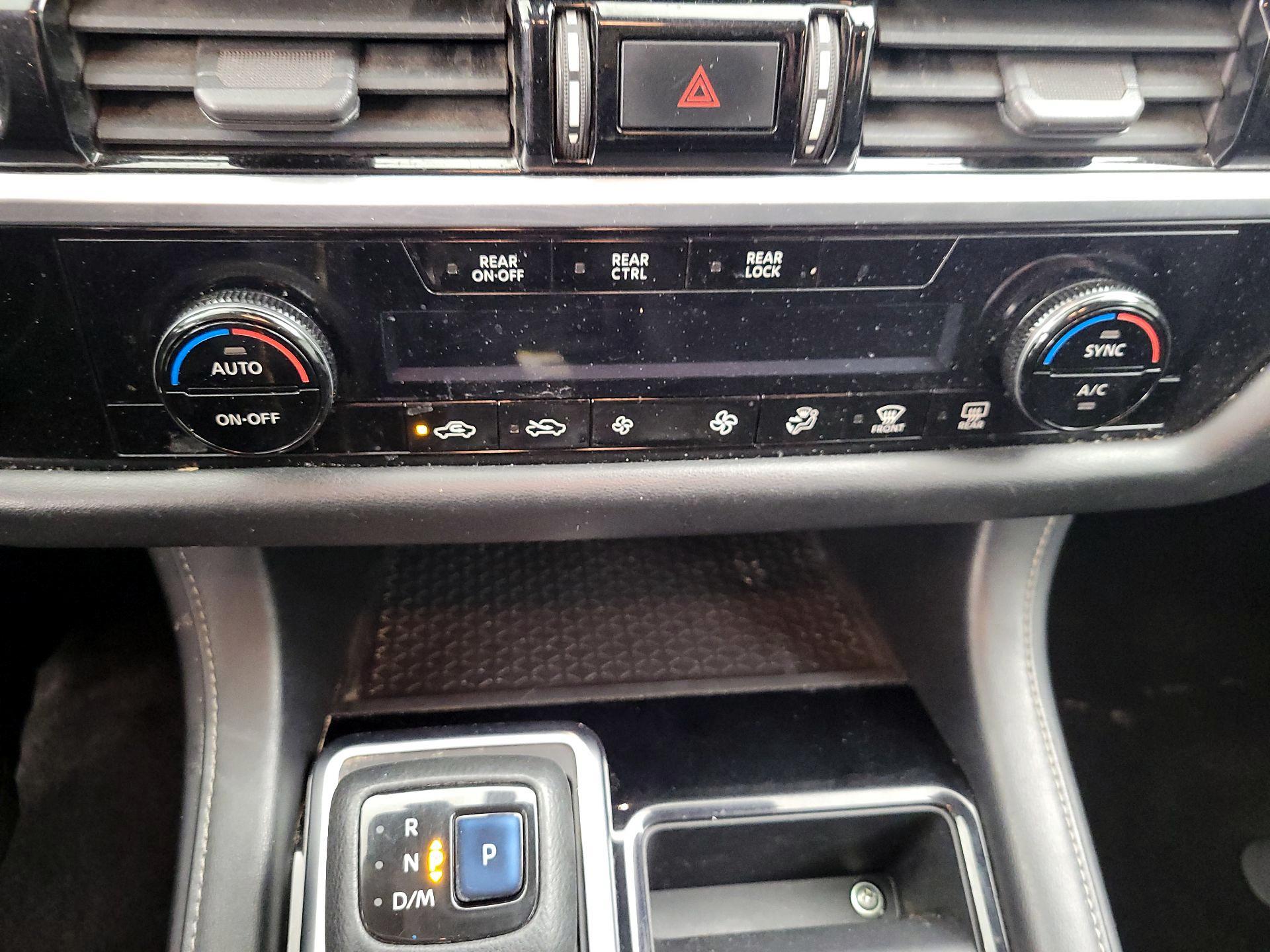 Thumbnail: 2022 Nissan Pathfinder - 16