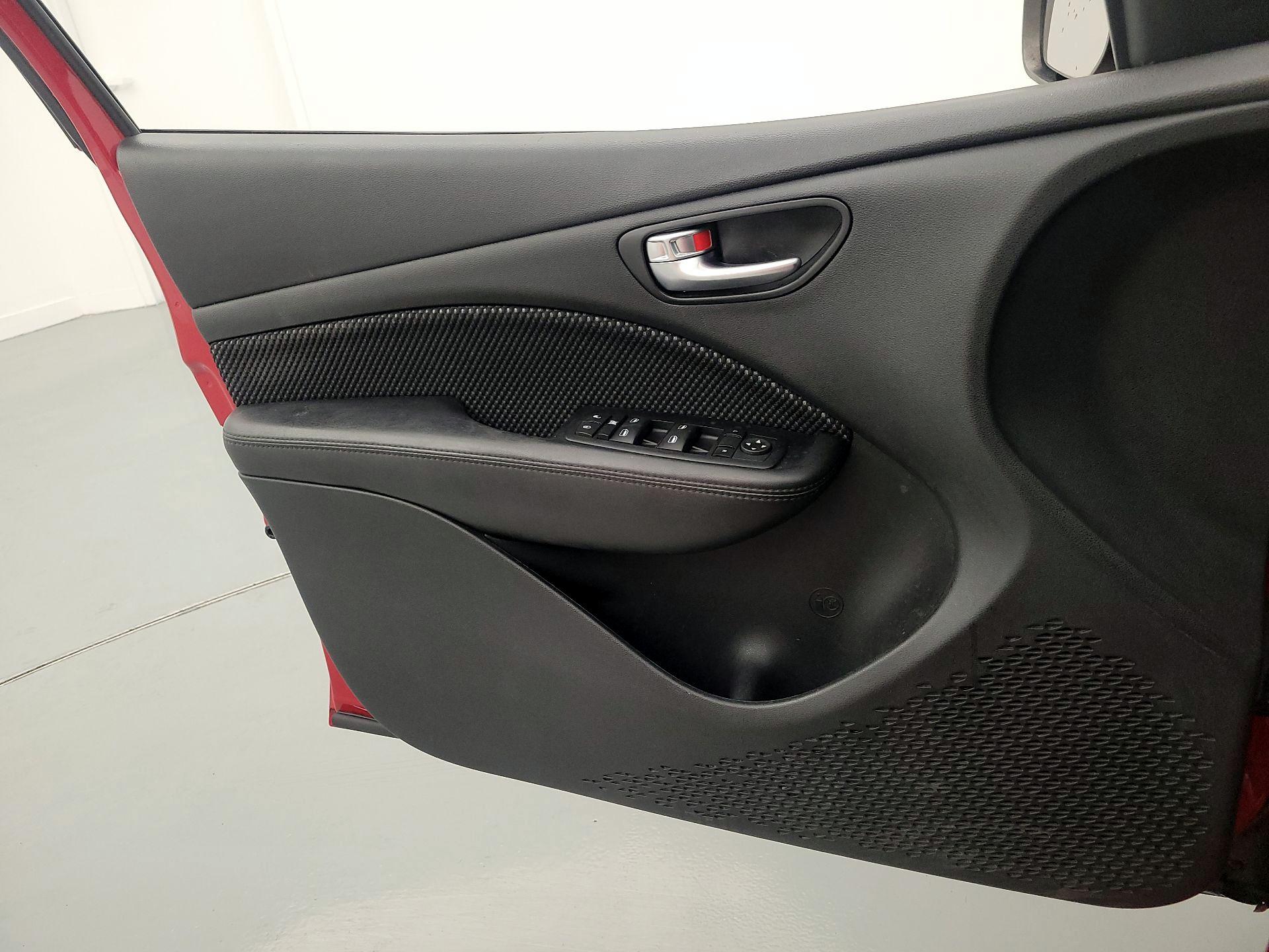 Thumbnail: 2016 Dodge Dart - 12