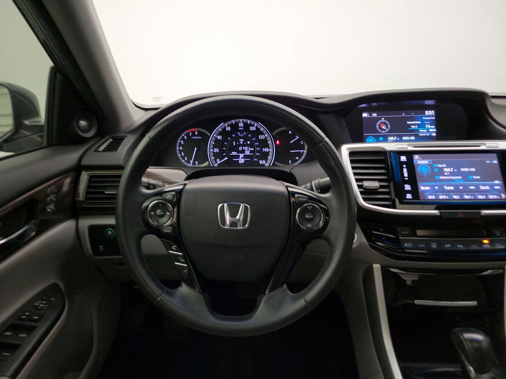 Thumbnail: 2016 Honda Accord - 10