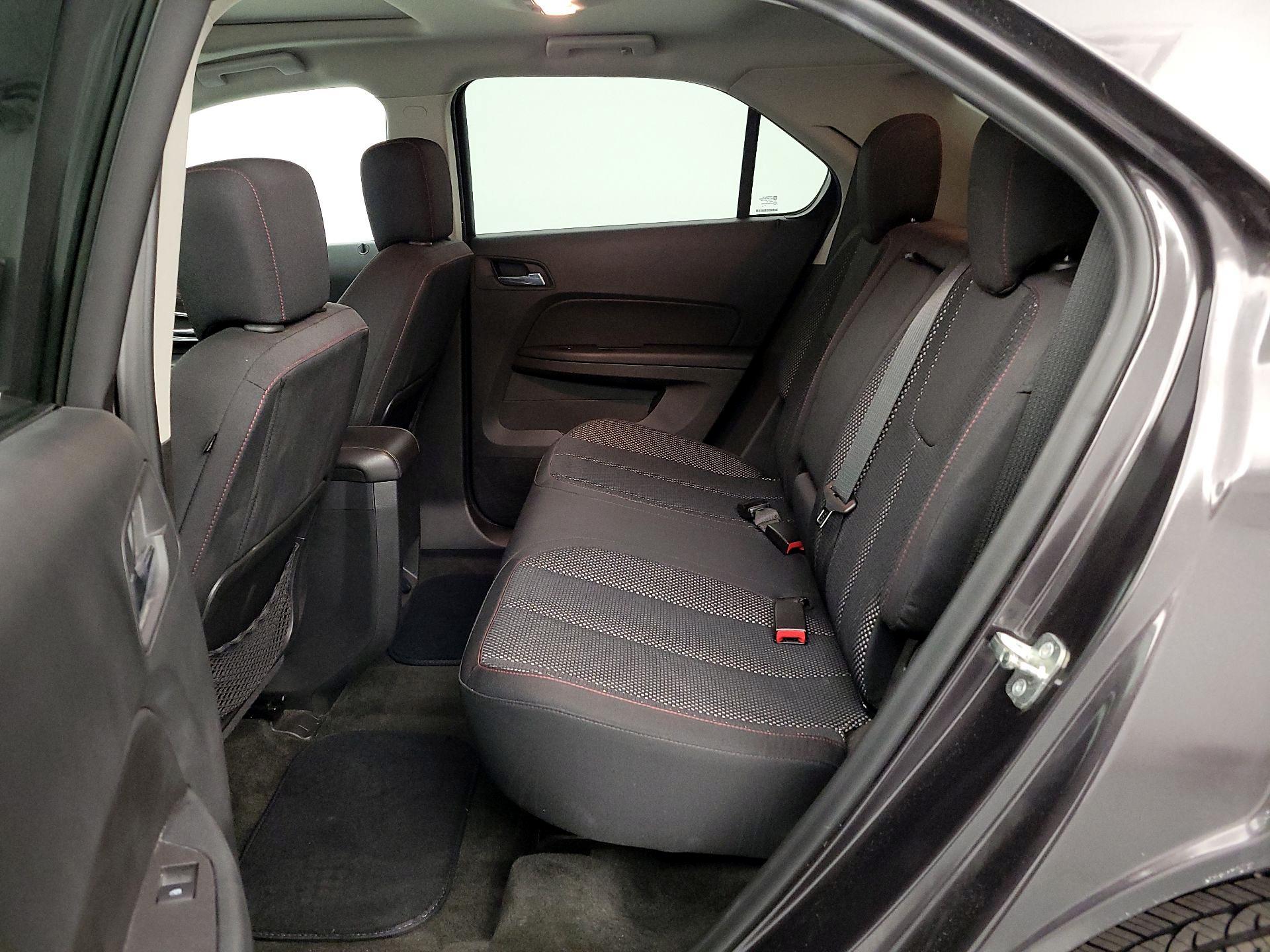 Thumbnail: 2015 Chevrolet Equinox - 18