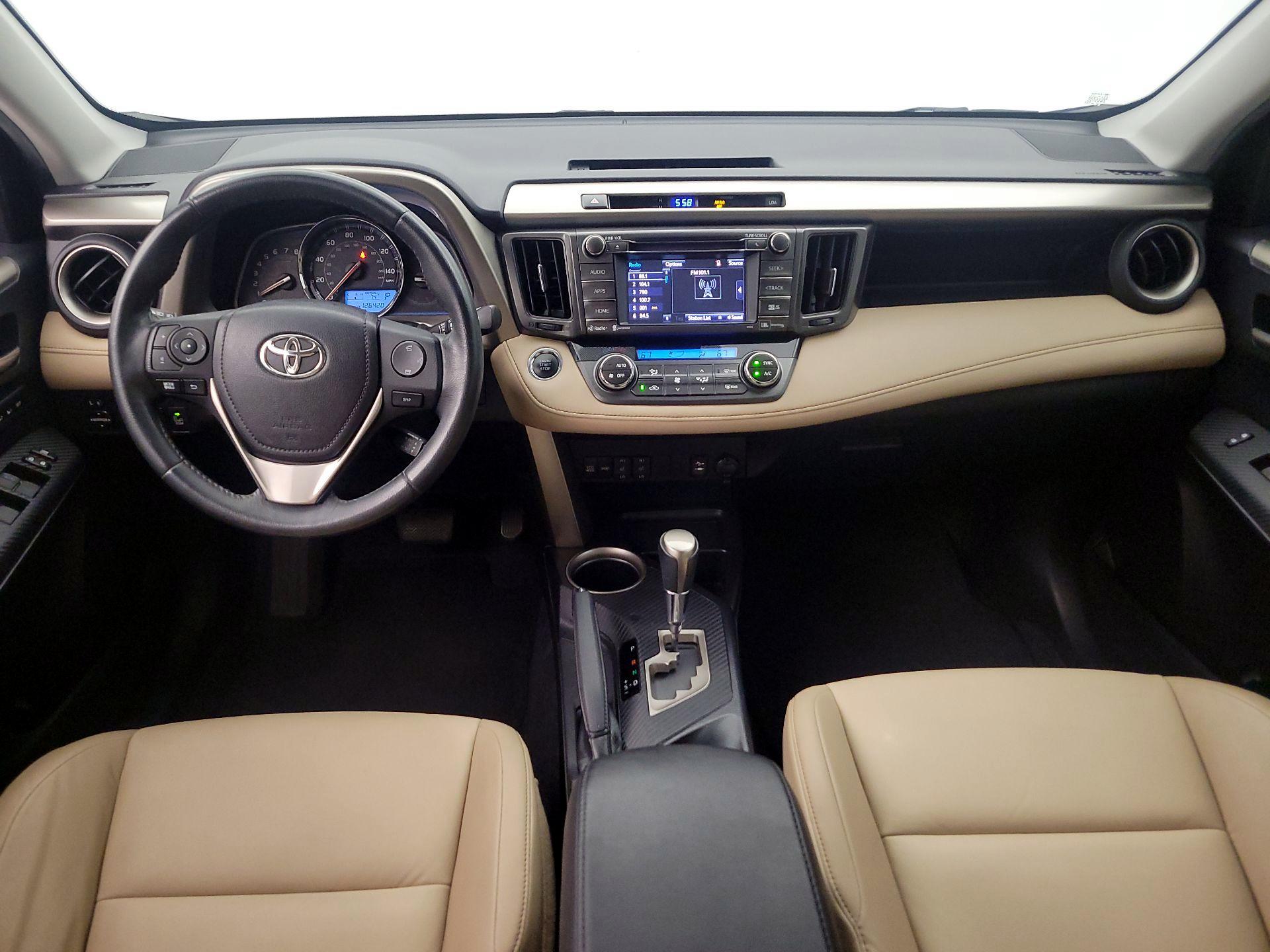 Thumbnail: 2015 Toyota RAV4 - 9