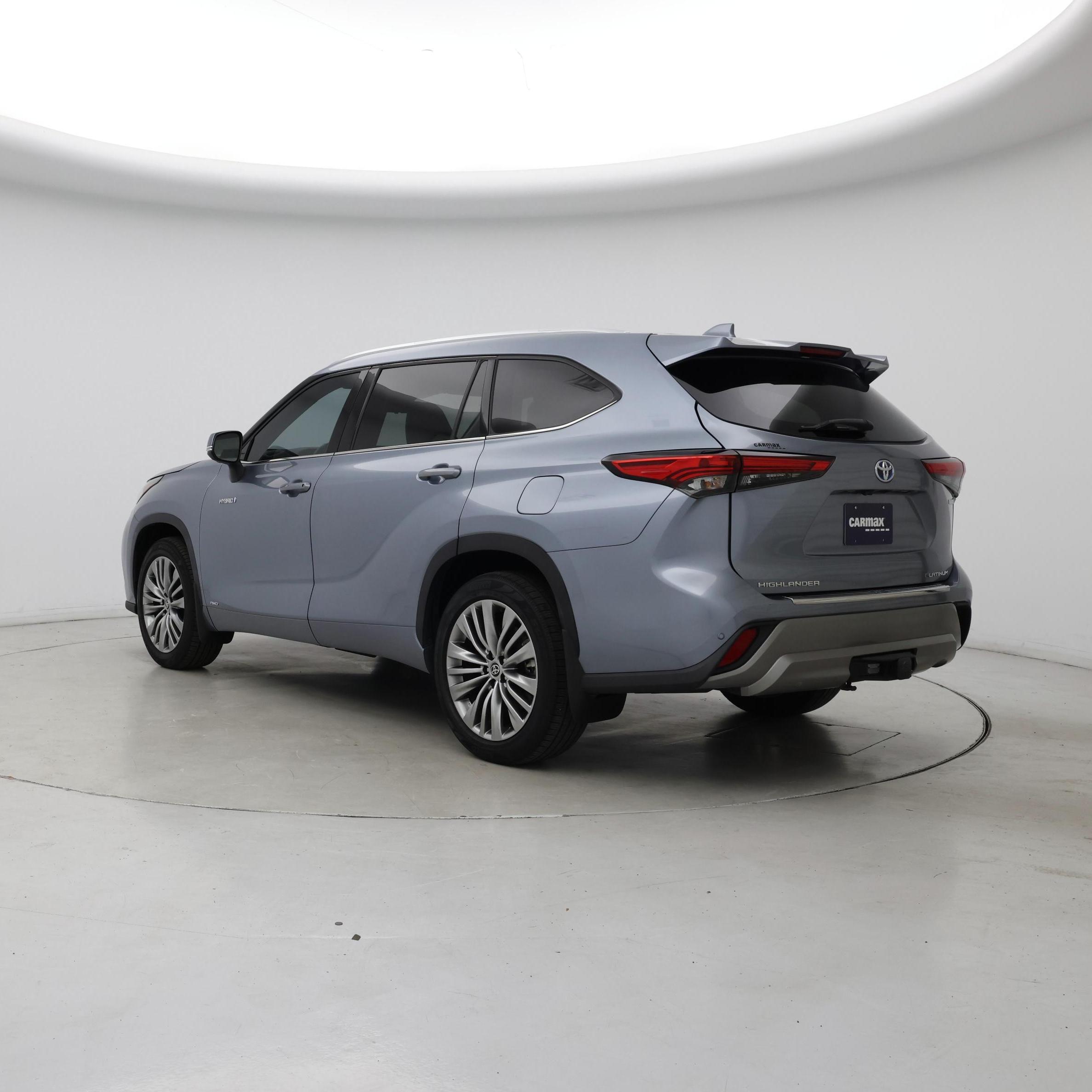 Thumbnail: 2021 Toyota Highlander - 2
