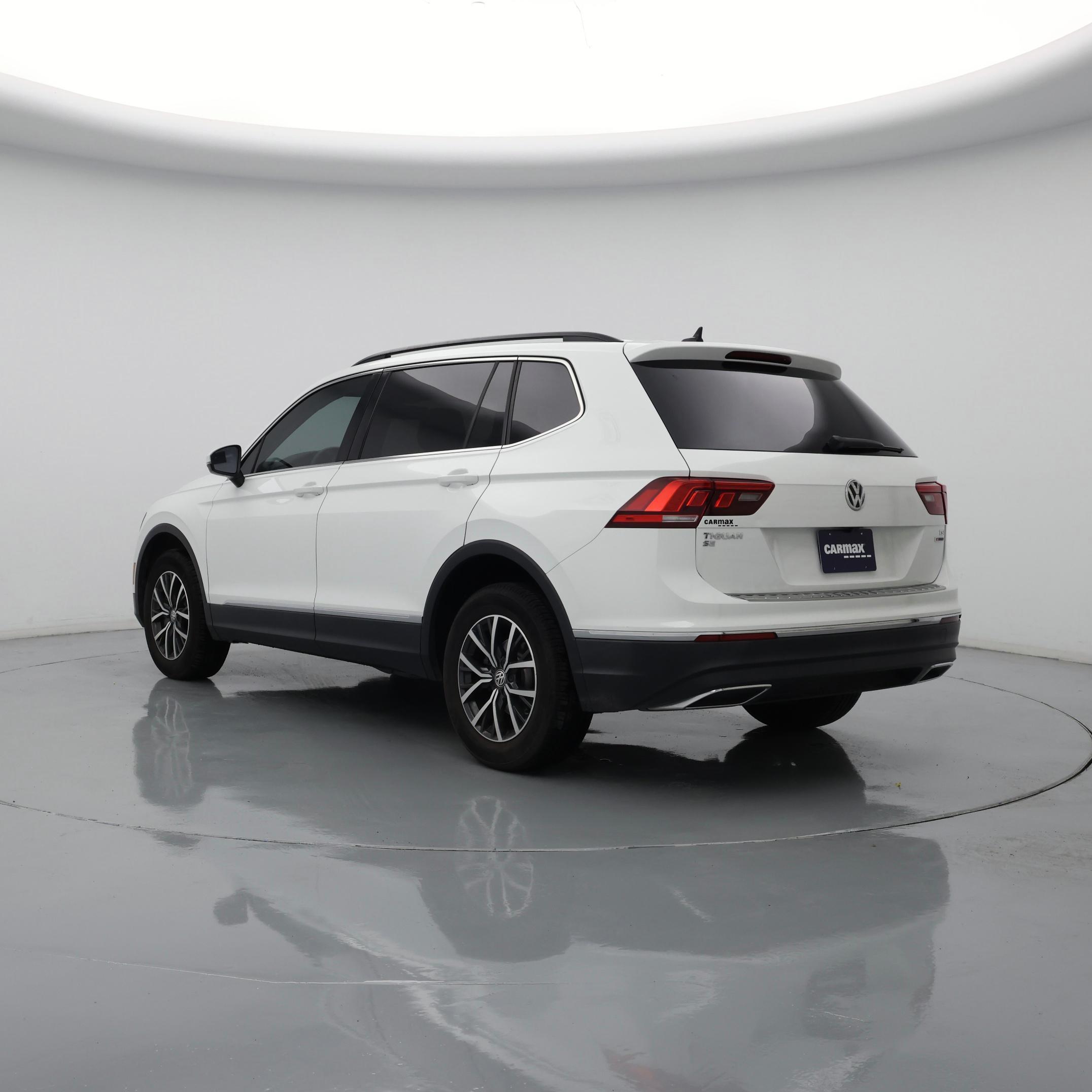 Thumbnail: 2018 Volkswagen Tiguan - 2