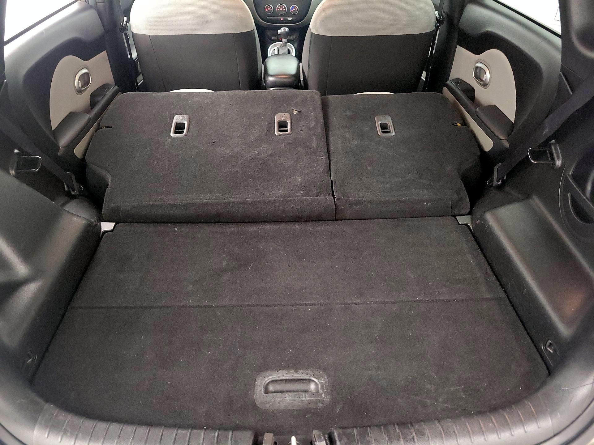 Thumbnail: 2015 Kia Soul - 20