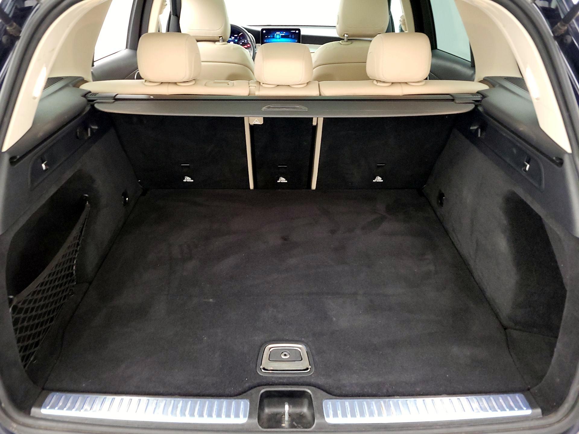 Thumbnail: 2020 Mercedes-Benz GLC - 20