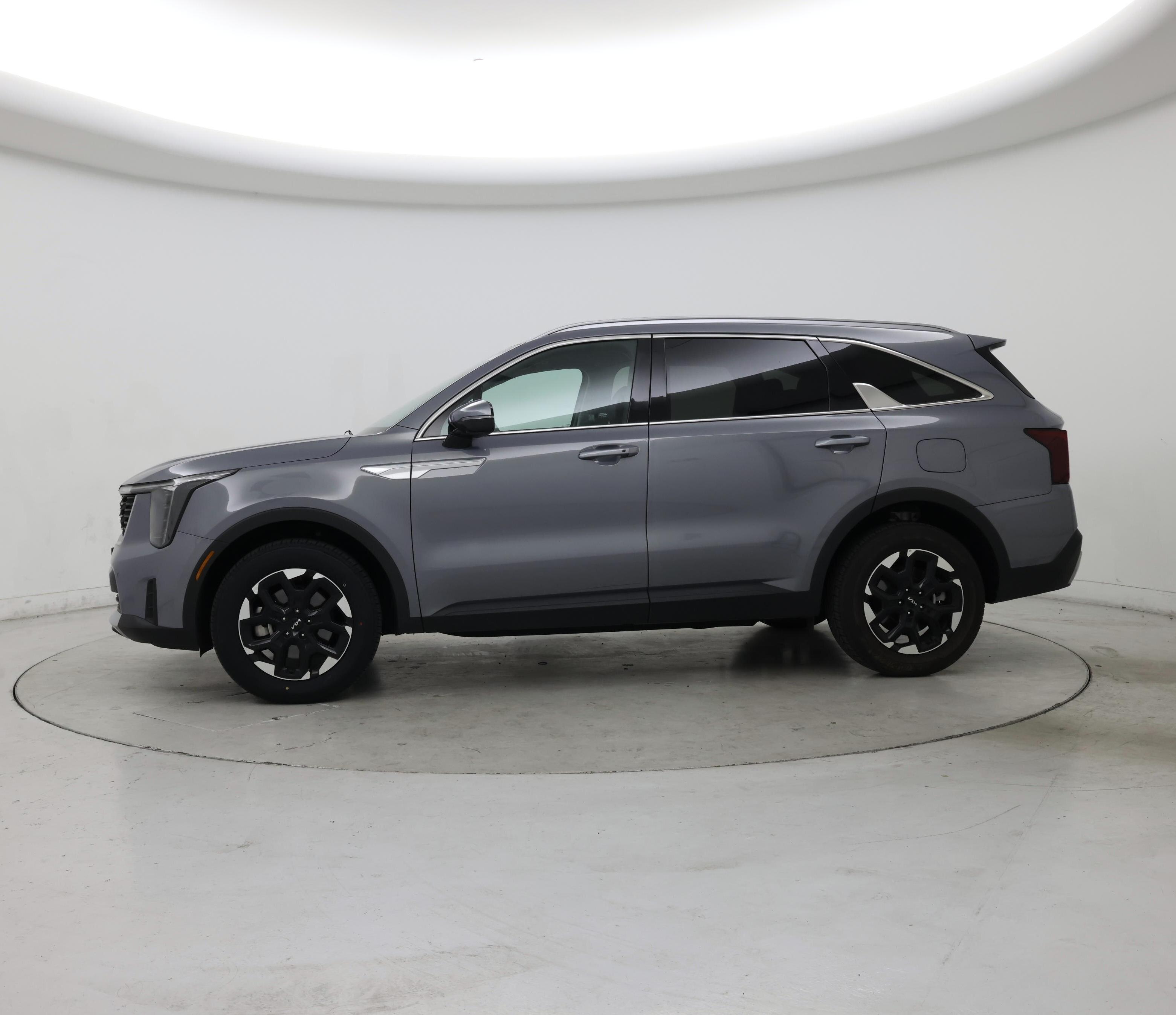Thumbnail: 2024 Kia Sorento - 3