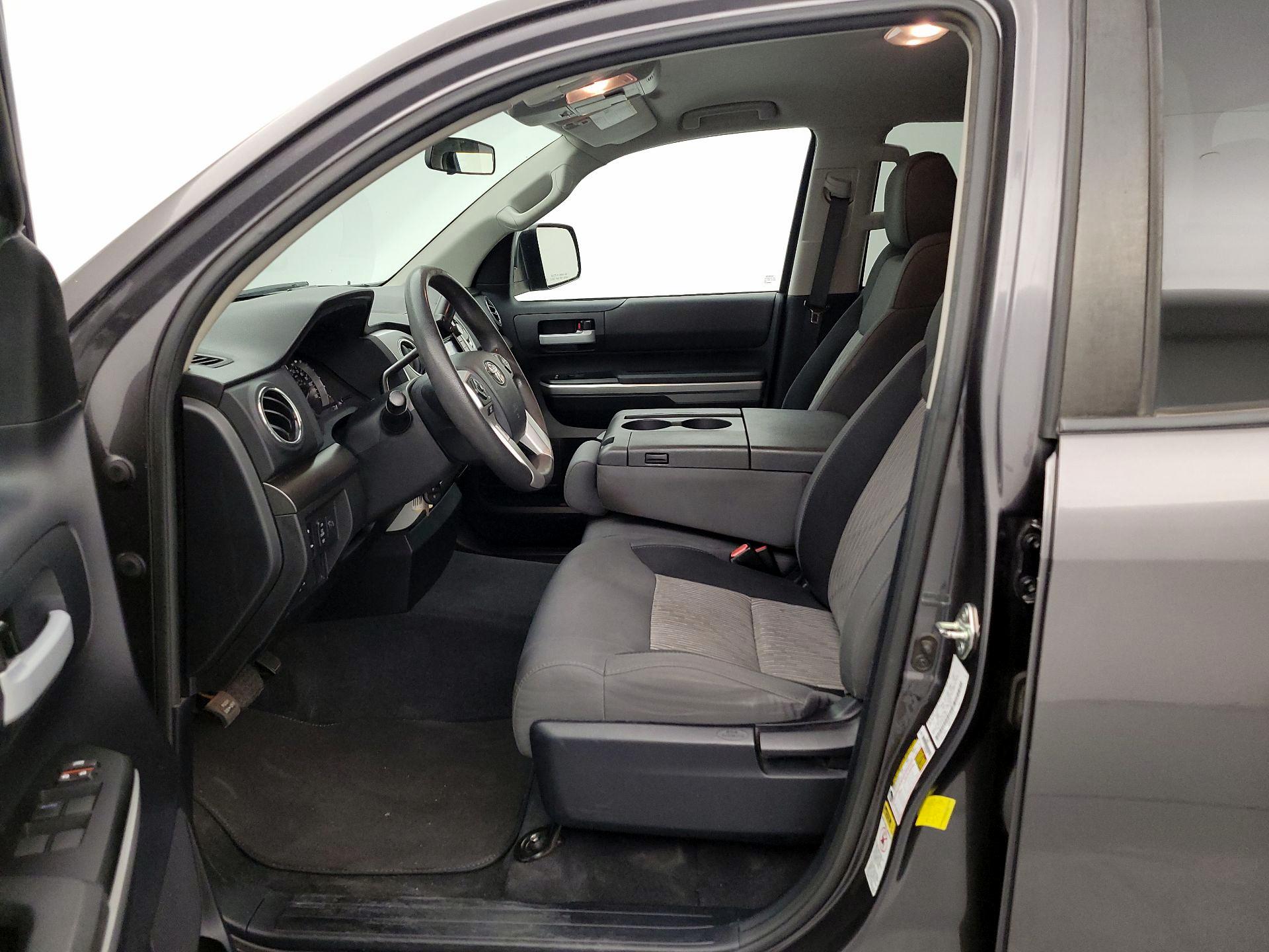 Thumbnail: 2014 Toyota Tundra - 11