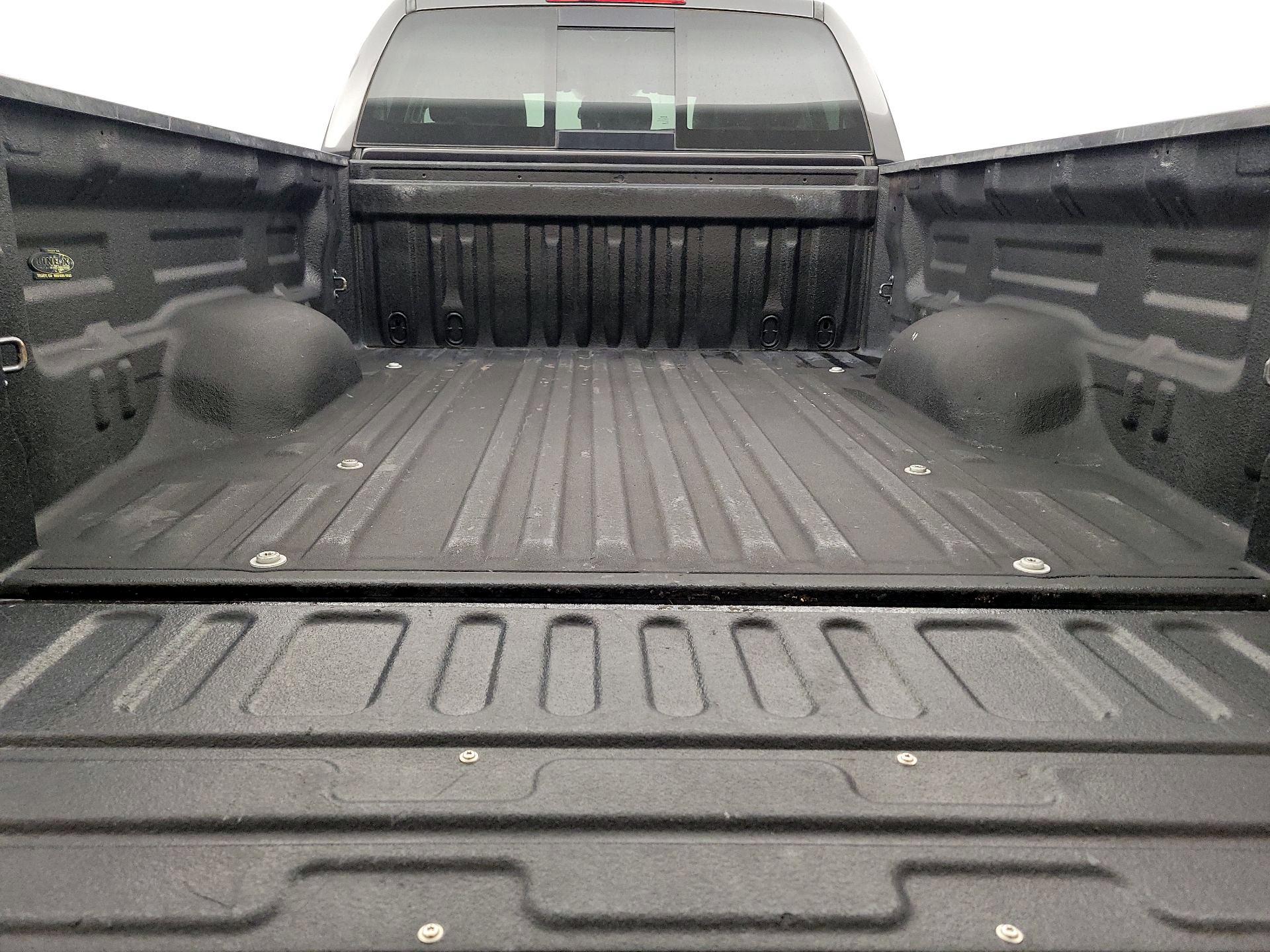 Thumbnail: 2014 Toyota Tundra - 20