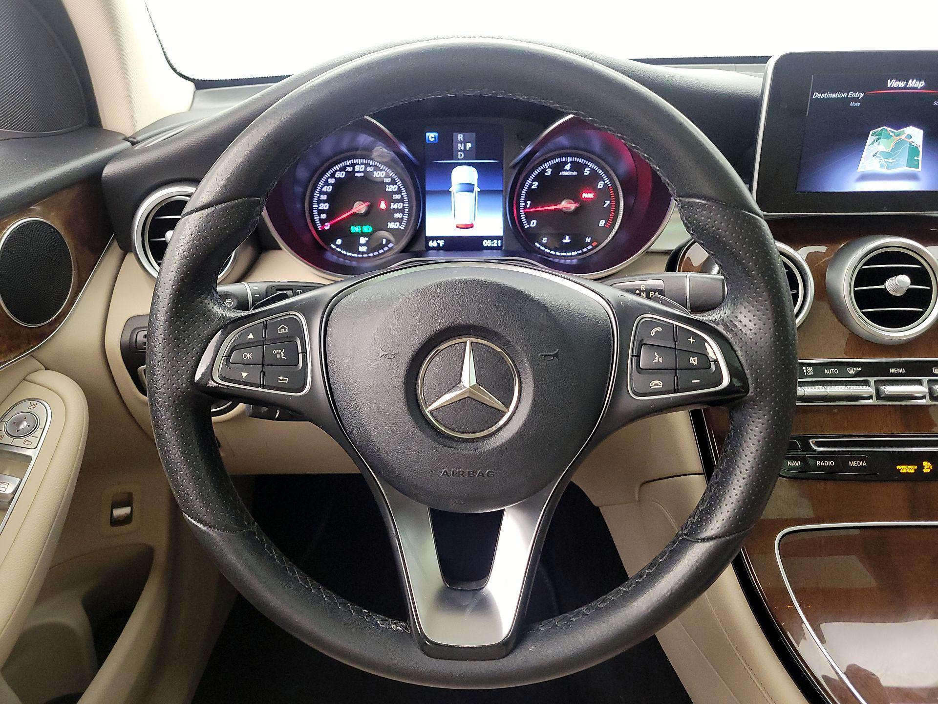 Thumbnail: 2018 Mercedes-Benz GLC - 10