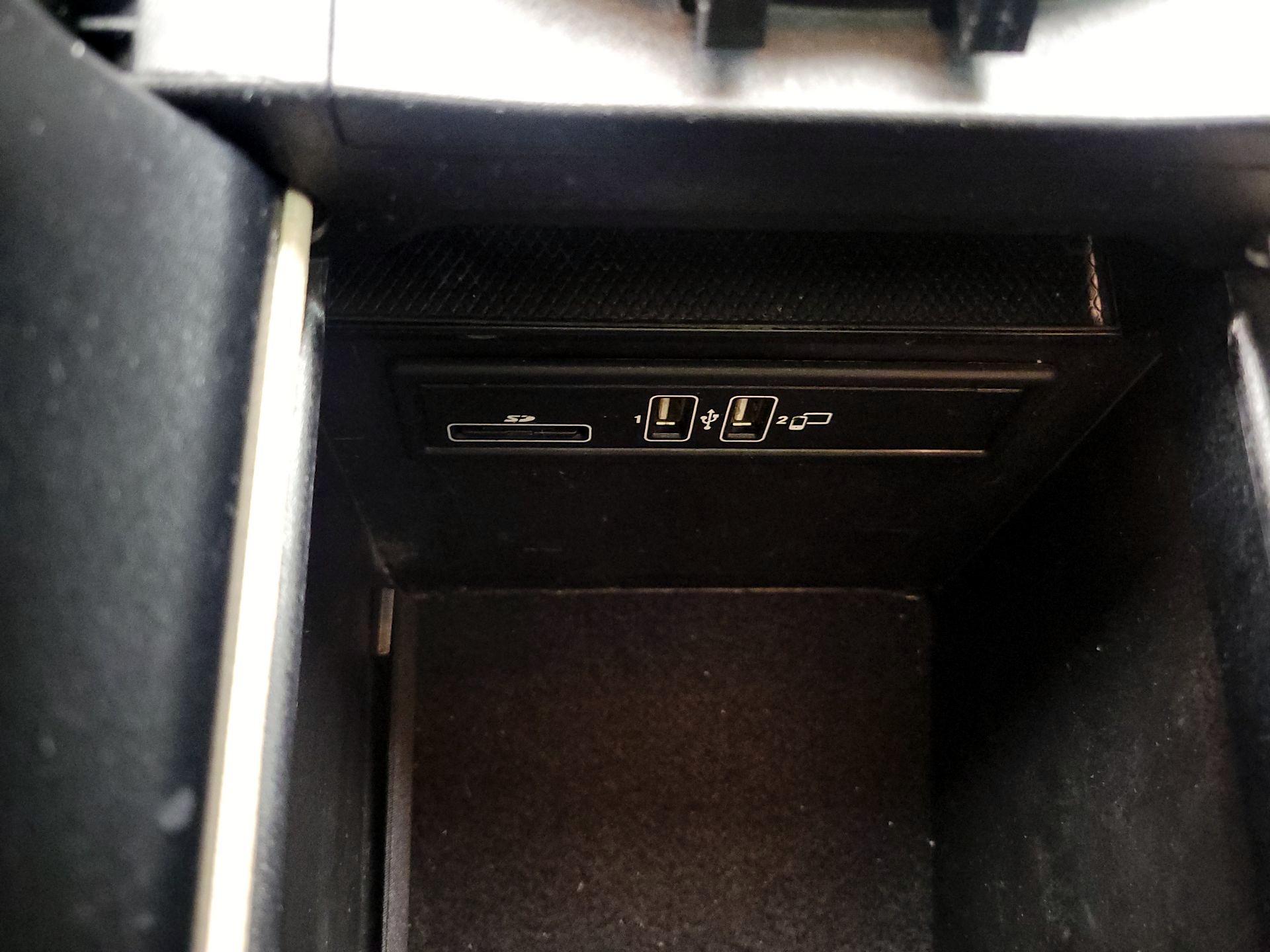 Thumbnail: 2018 Mercedes-Benz GLC - 19