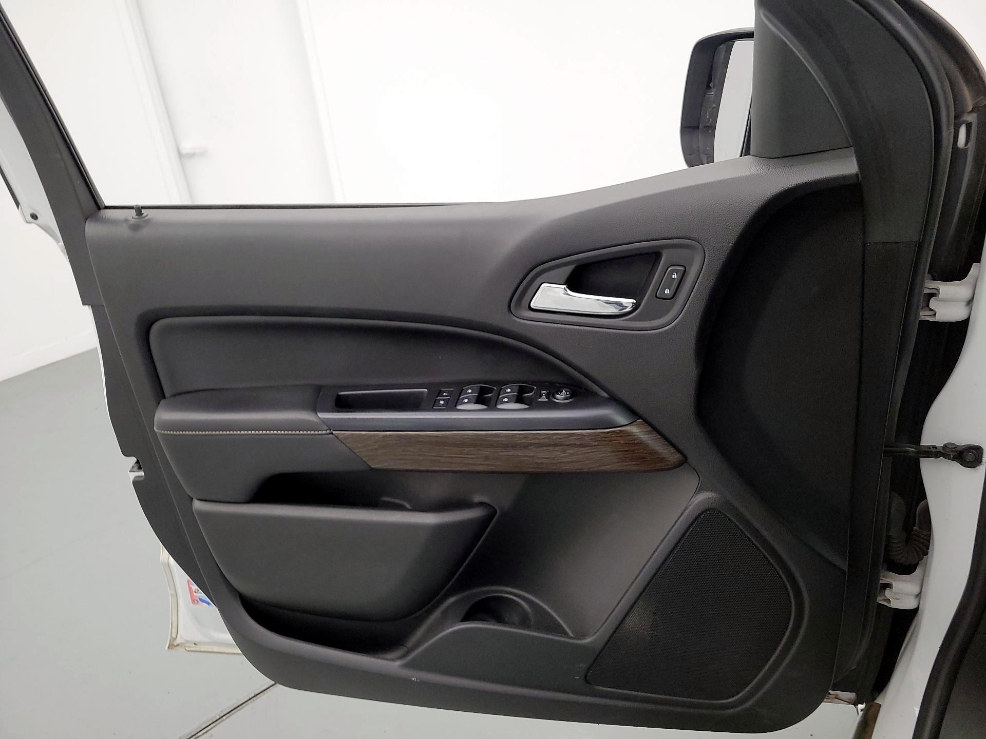 Thumbnail: 2019 GMC Canyon - 12