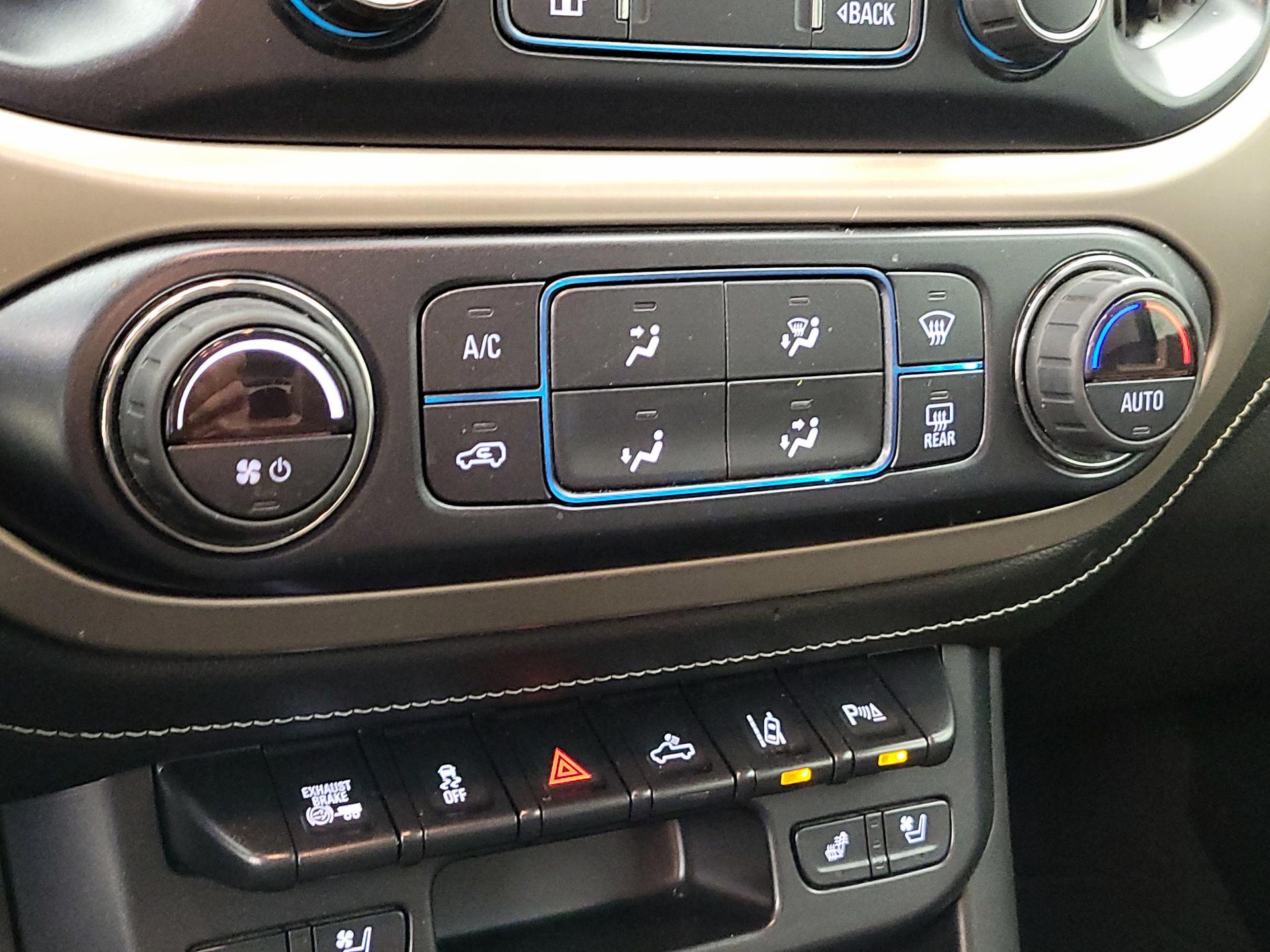 Thumbnail: 2019 GMC Canyon - 17