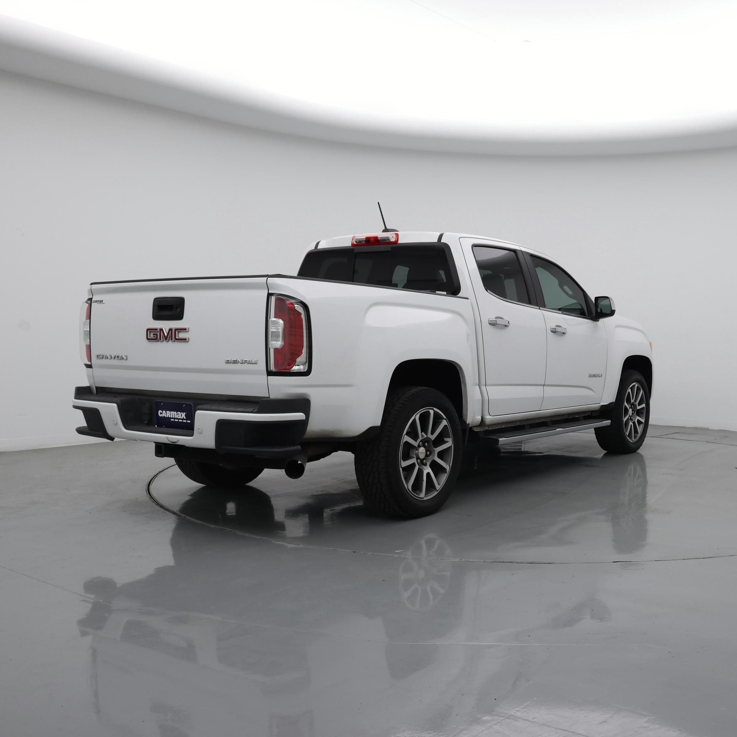 Thumbnail: 2019 GMC Canyon - 8