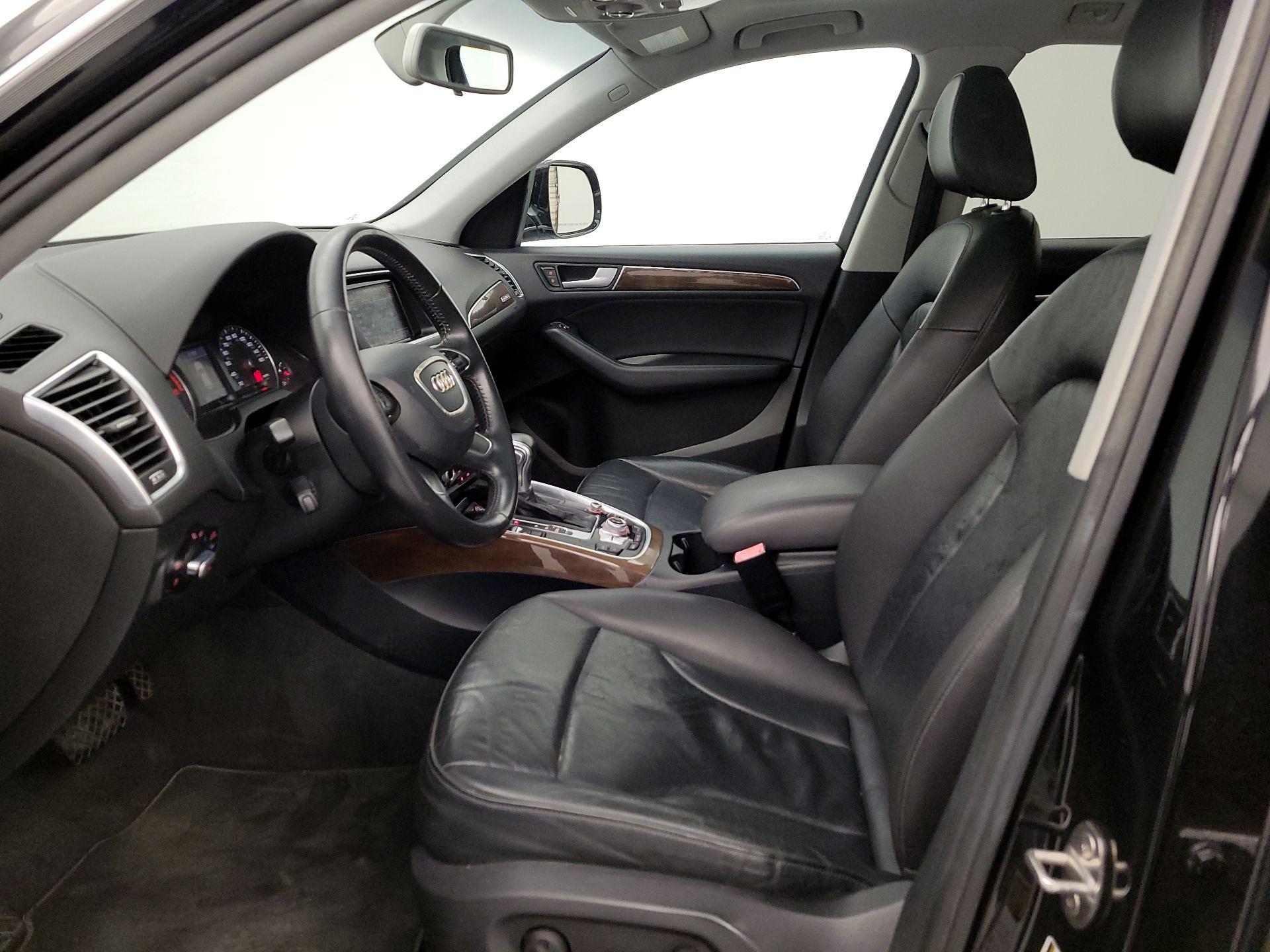 Thumbnail: 2017 Audi Q5 - 11