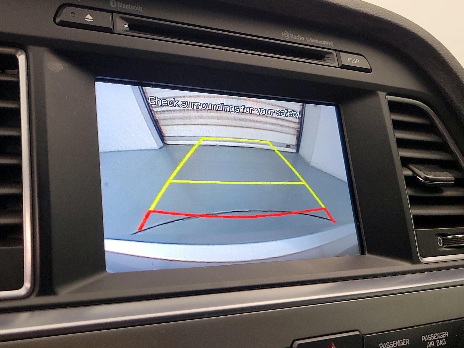 Thumbnail: 2016 Hyundai Sonata - 14