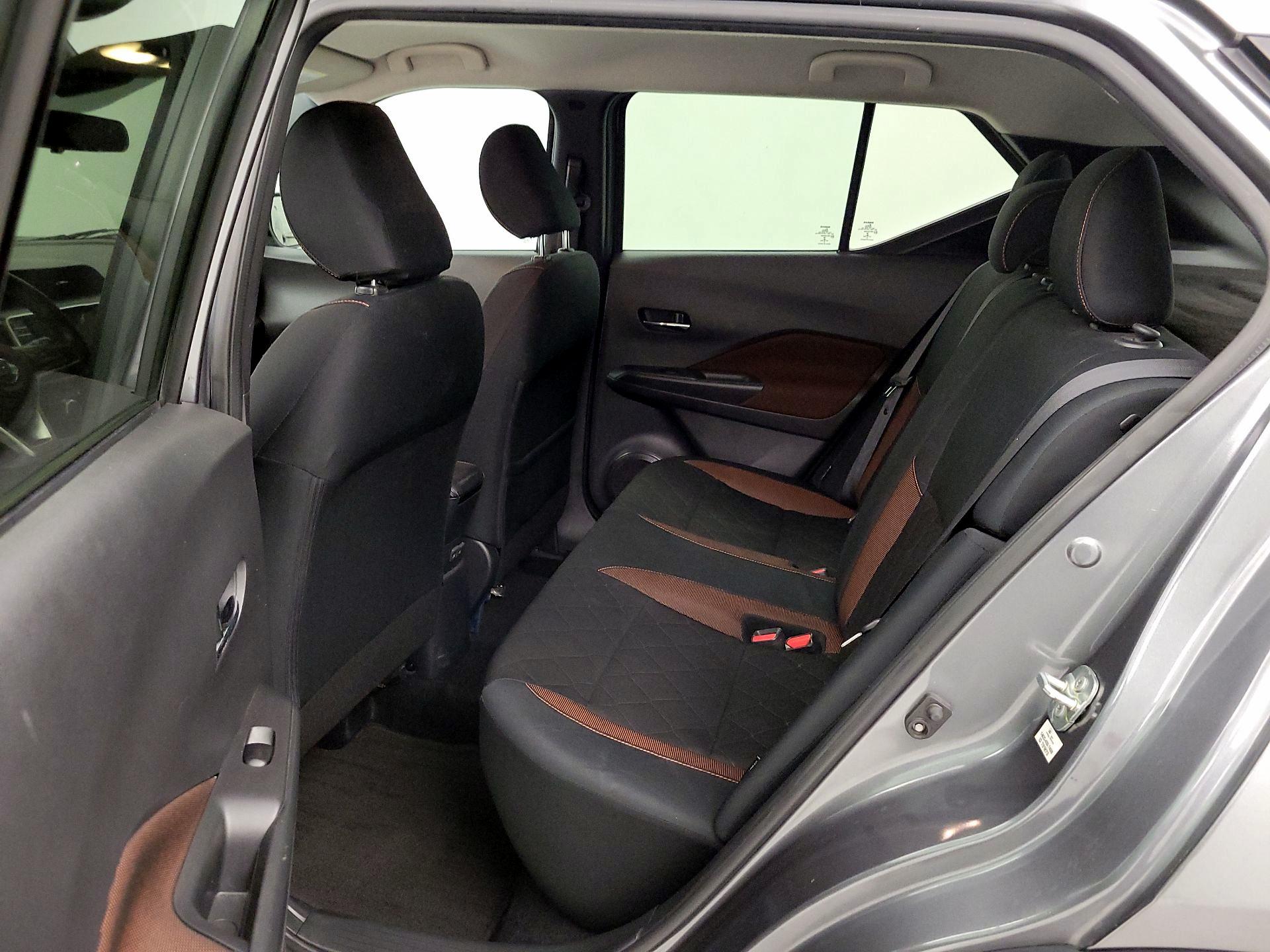 Thumbnail: 2020 Nissan Kicks - 18