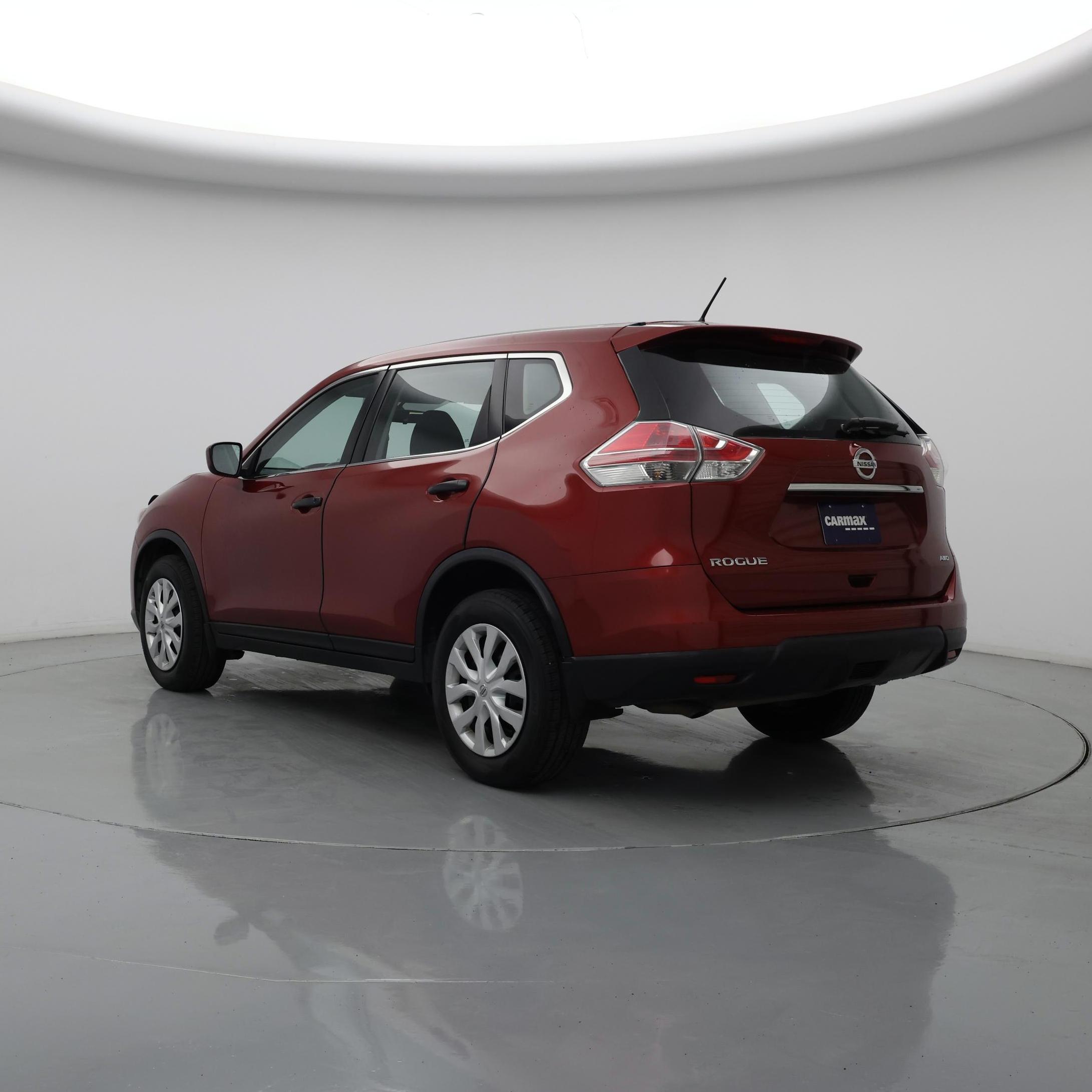 Thumbnail: 2016 Nissan Rogue - 2