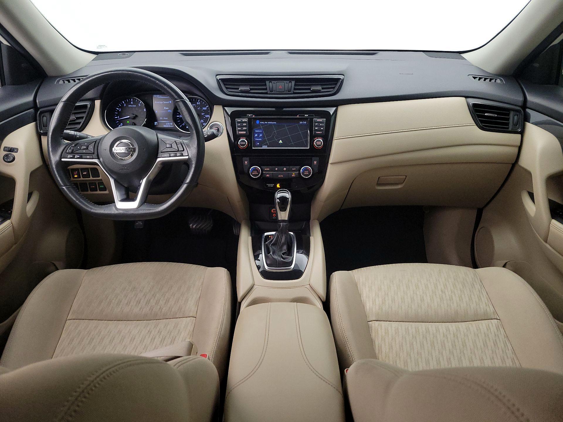 Thumbnail: 2017 Nissan Rogue - 9