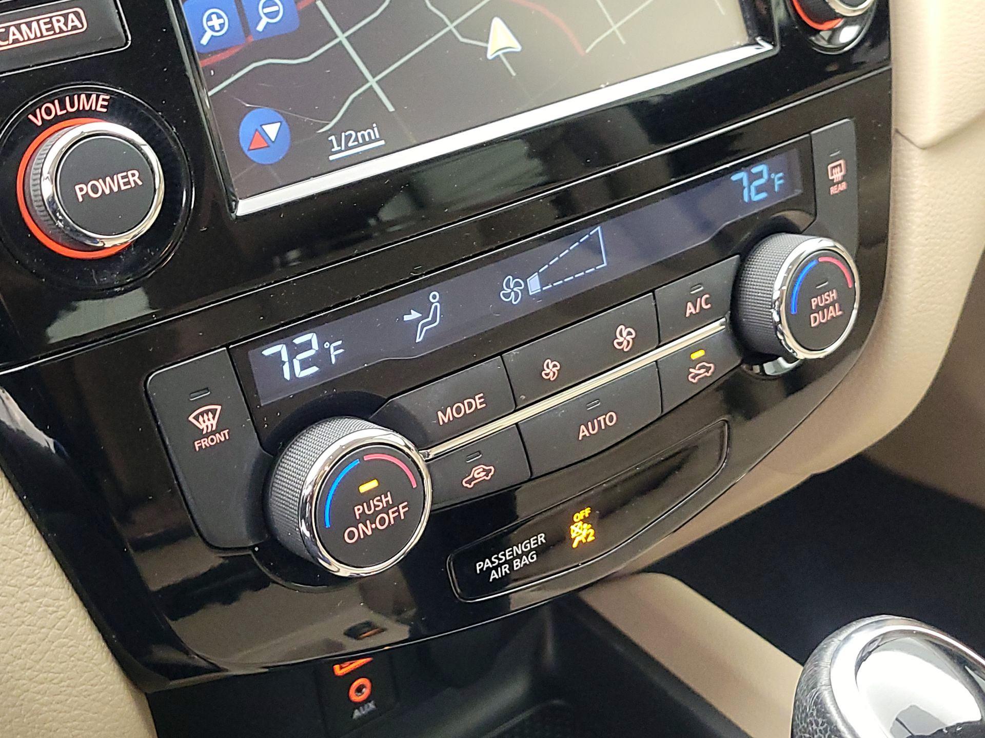 Thumbnail: 2017 Nissan Rogue - 17