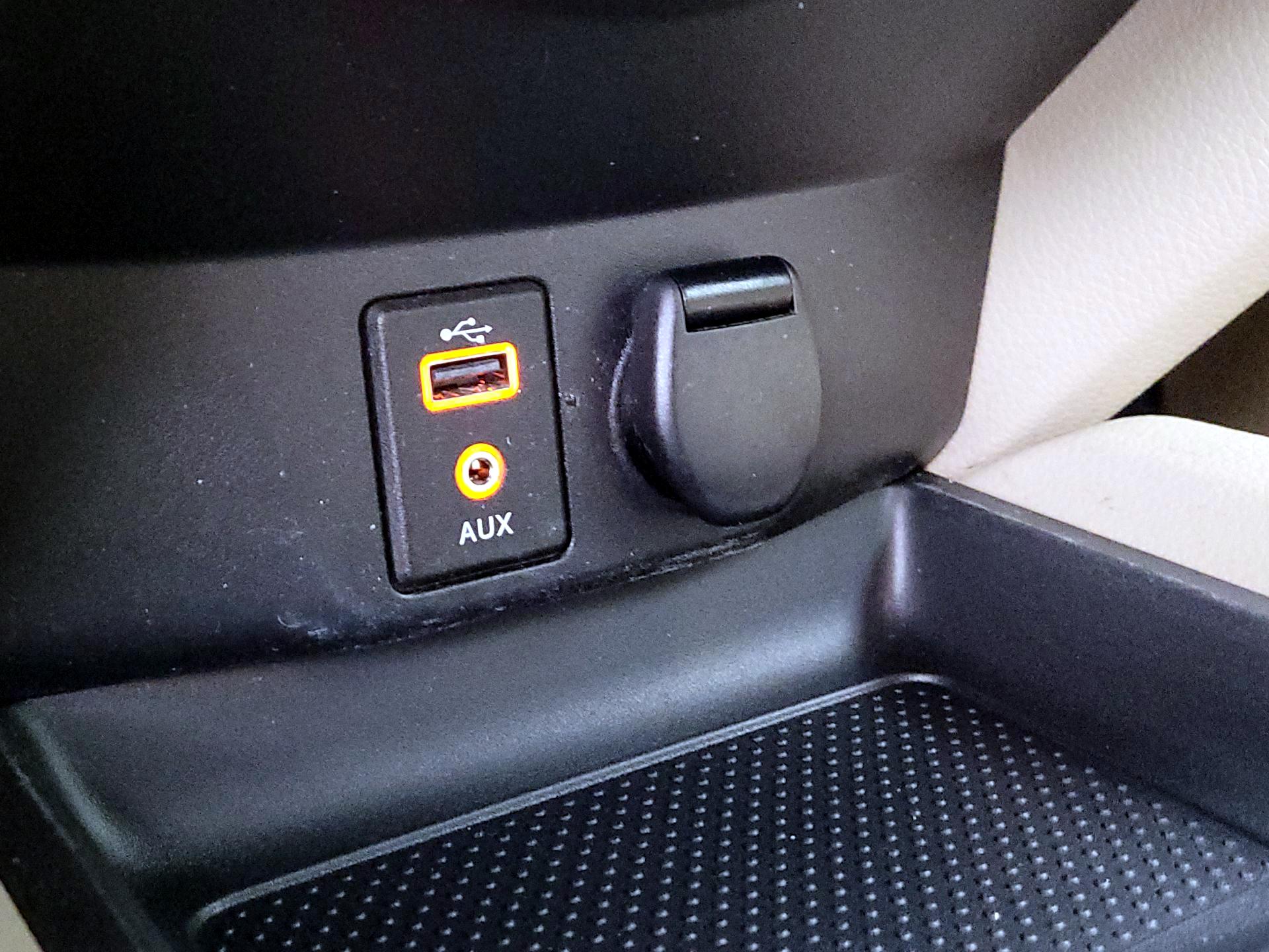 Thumbnail: 2017 Nissan Rogue - 19