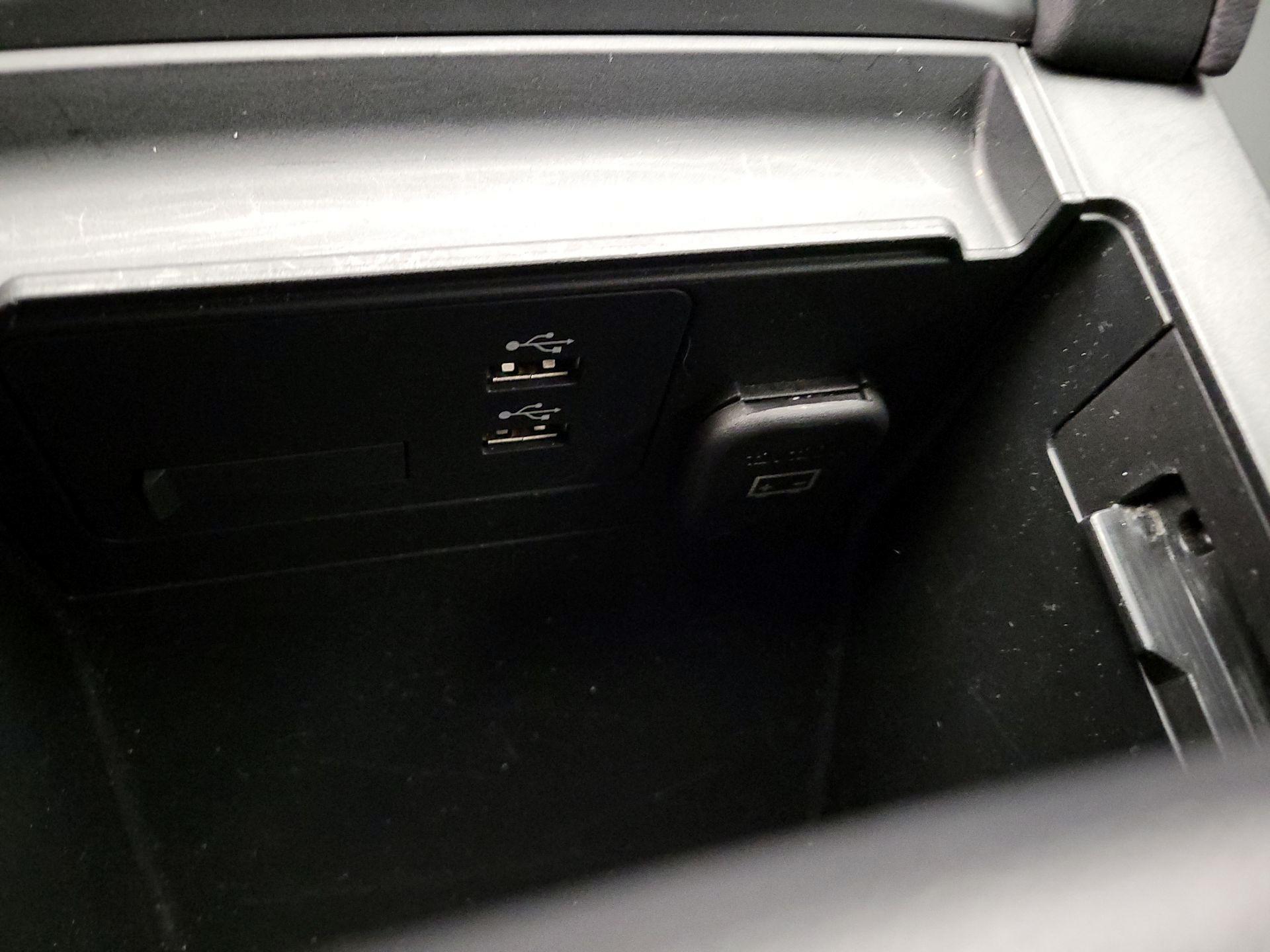 Thumbnail: 2023 Mazda Mazda3 - 19