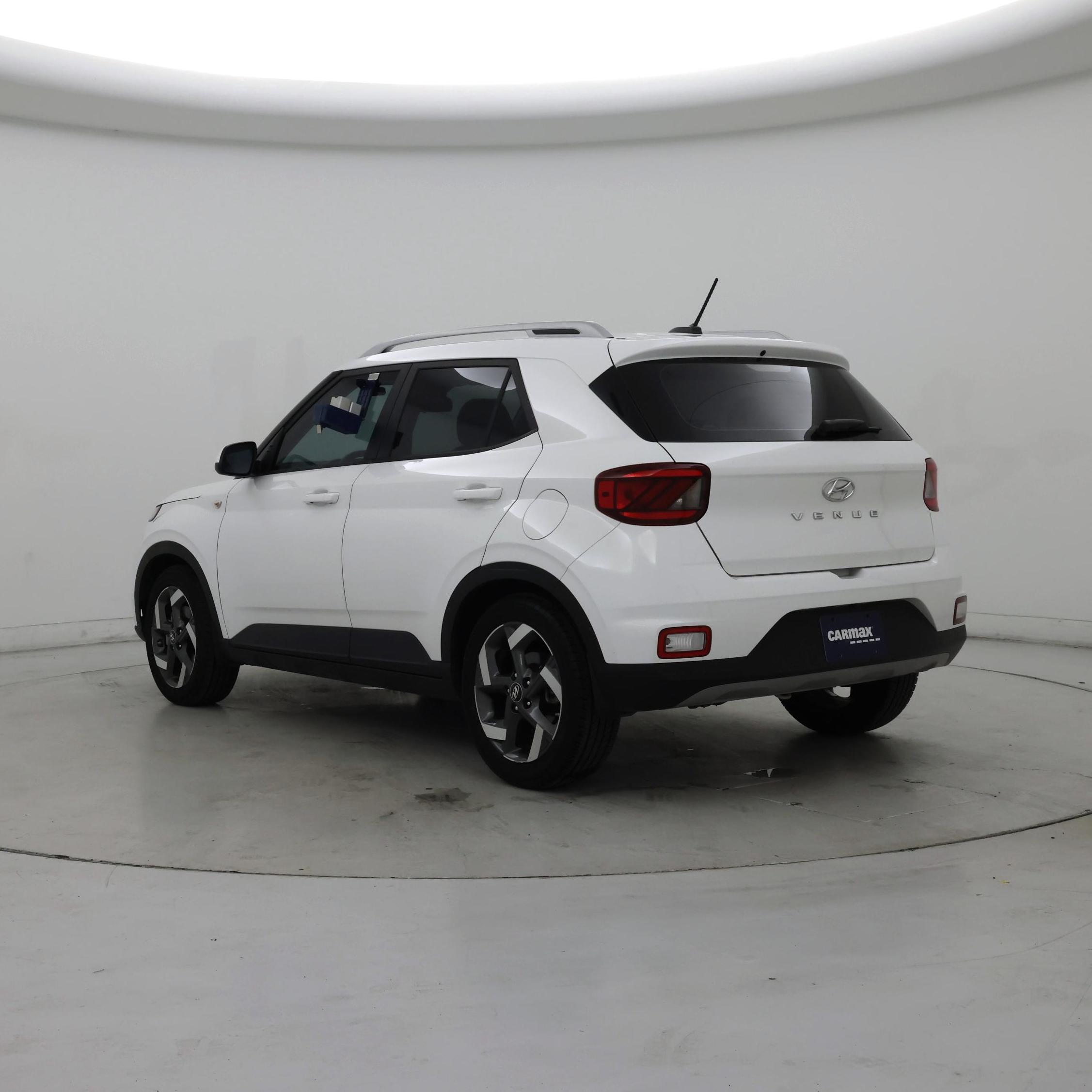 Thumbnail: 2023 Hyundai Venue - 2