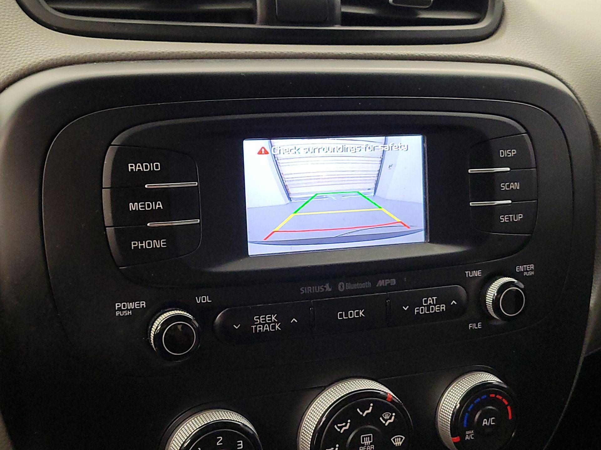 Thumbnail: 2016 Kia Soul - 14