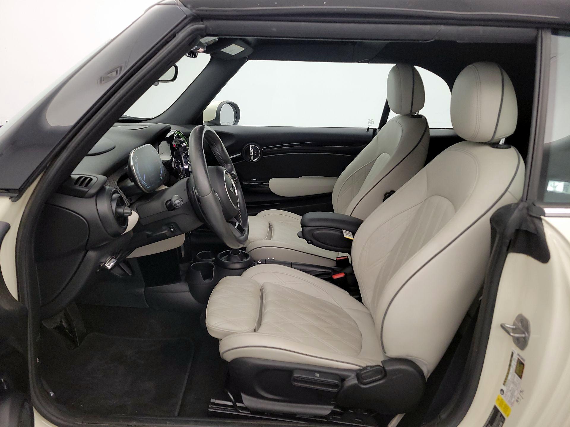 Thumbnail: 2022 MINI Cooper - 11