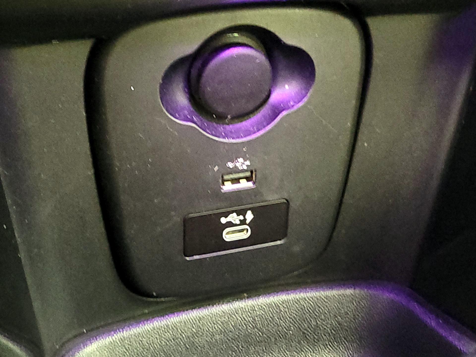 Thumbnail: 2022 MINI Cooper - 19