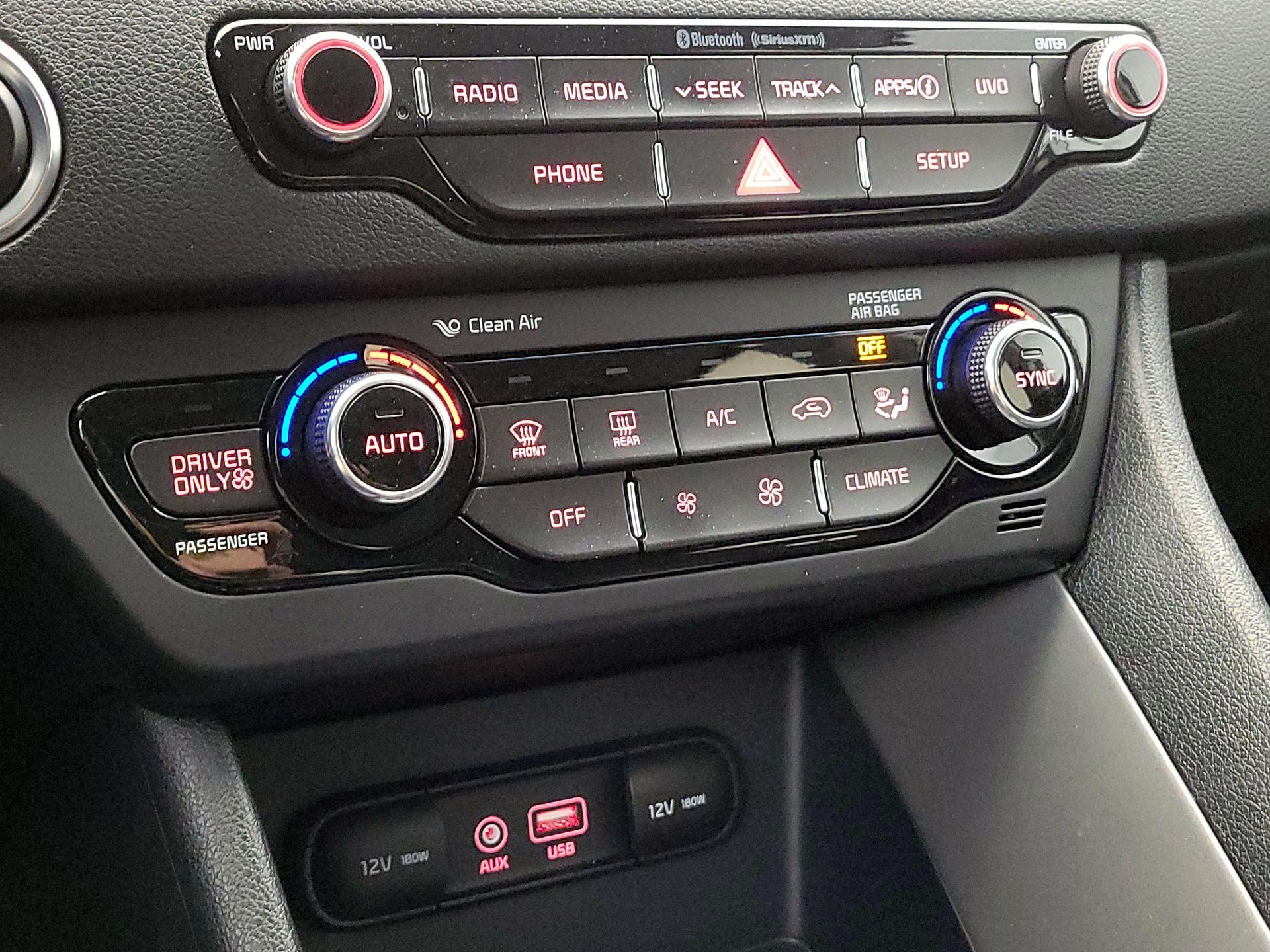 Thumbnail: 2018 Kia Niro - 16