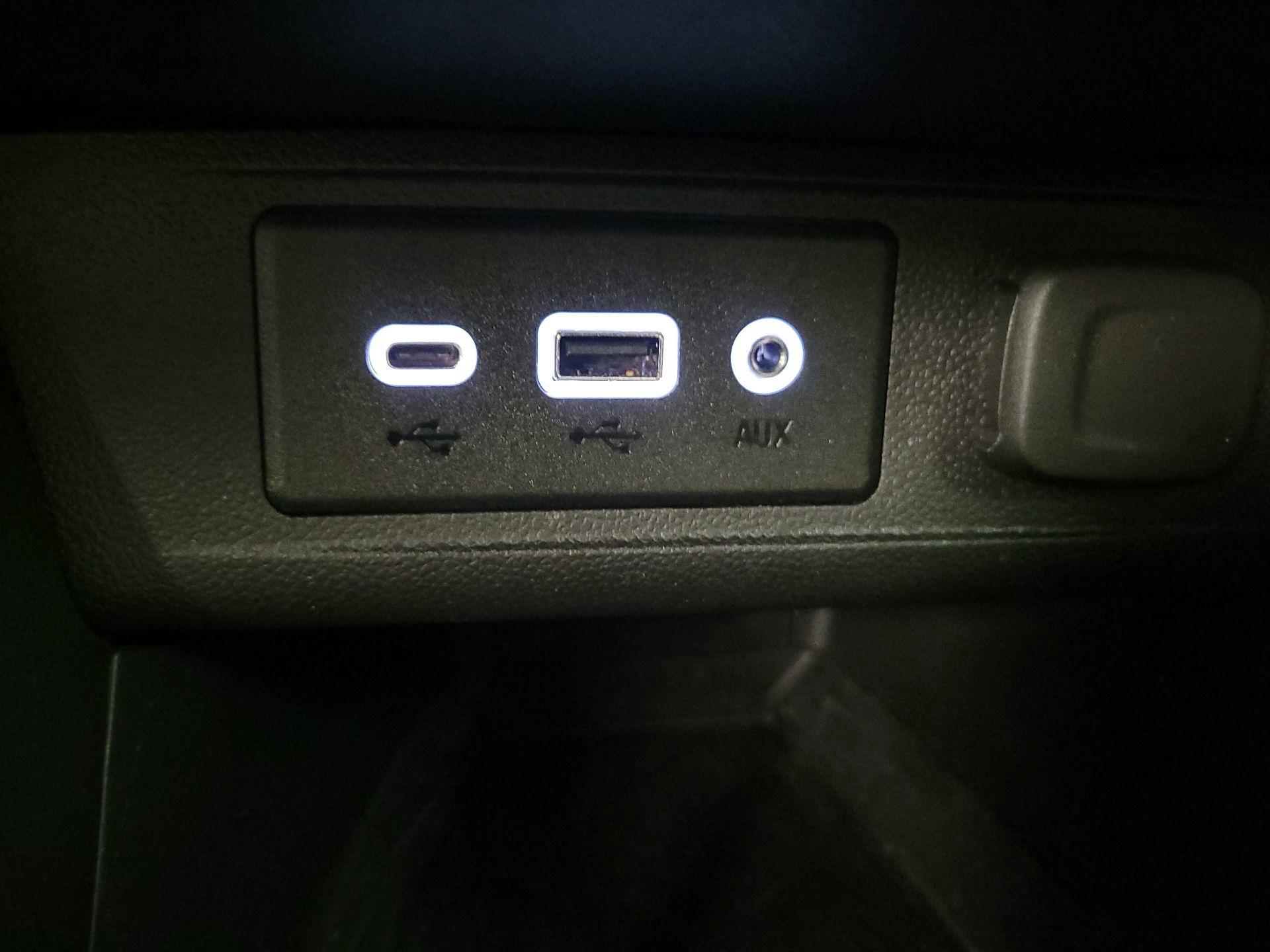 Thumbnail: 2020 Buick Encore GX - 18