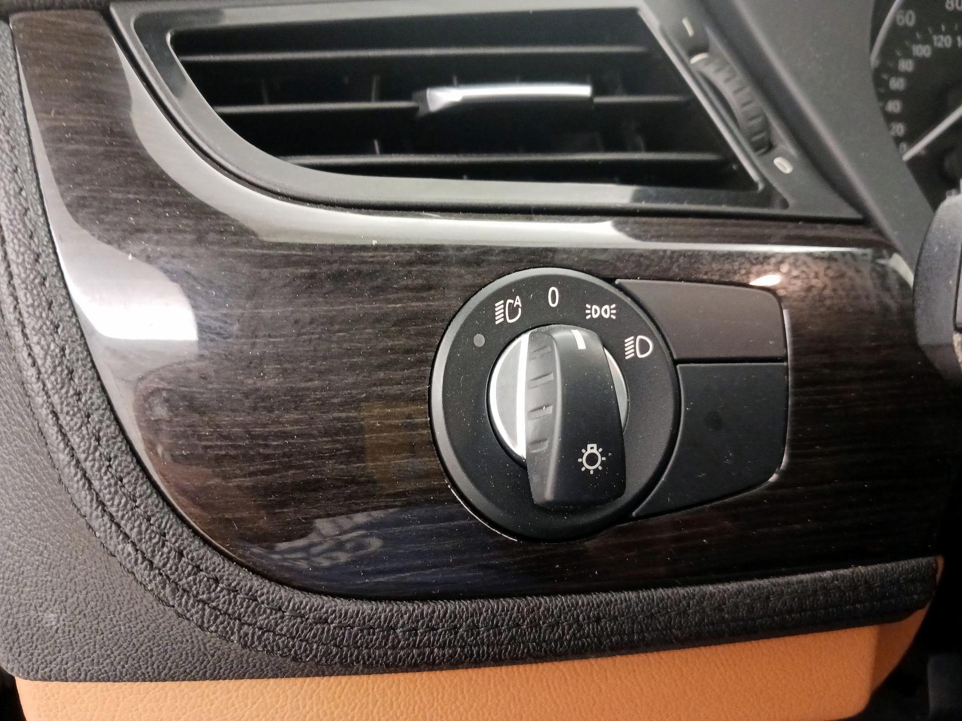 Thumbnail: 2014 BMW Z4 - 13