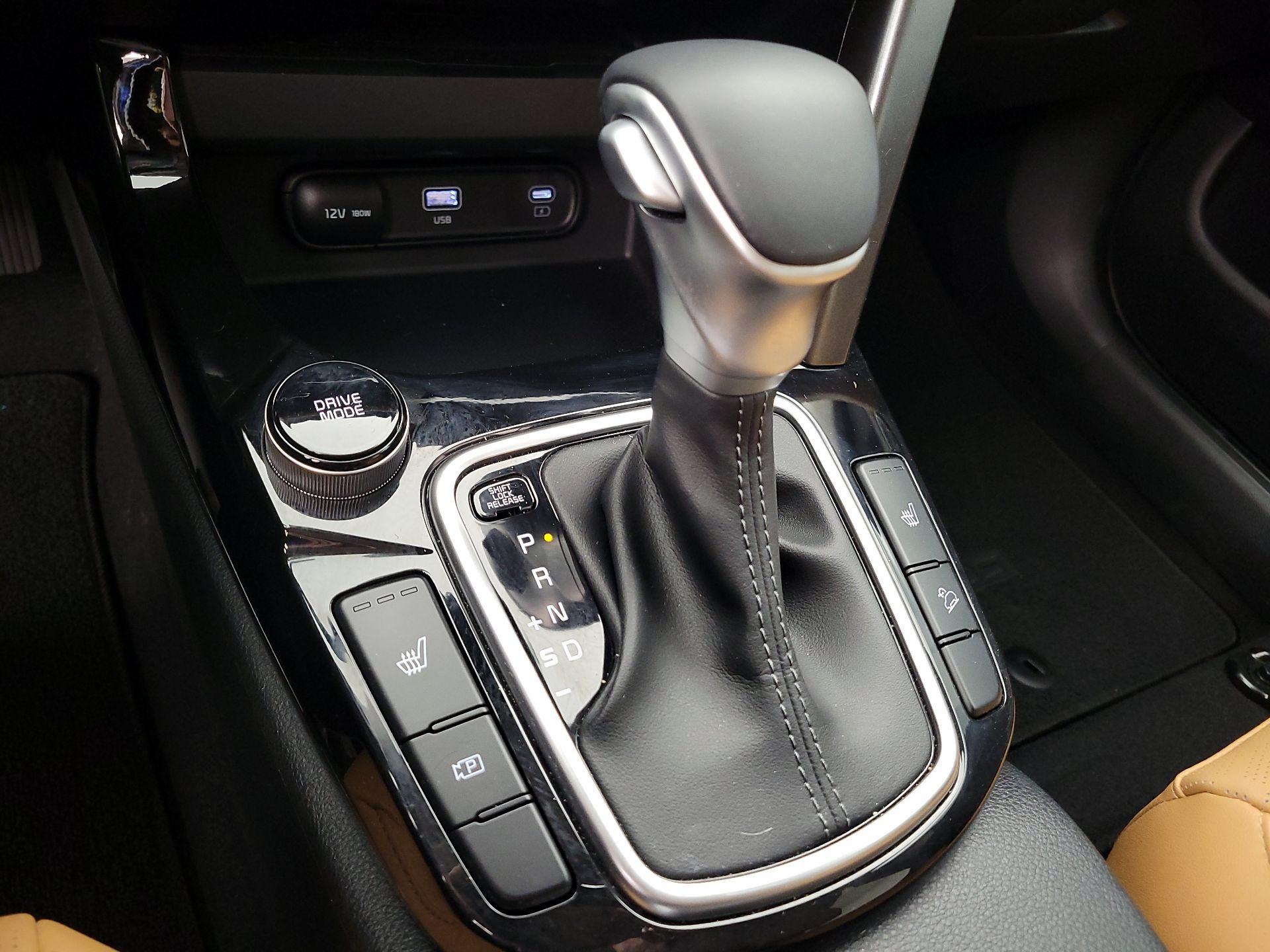 Thumbnail: 2024 Kia Seltos - 18