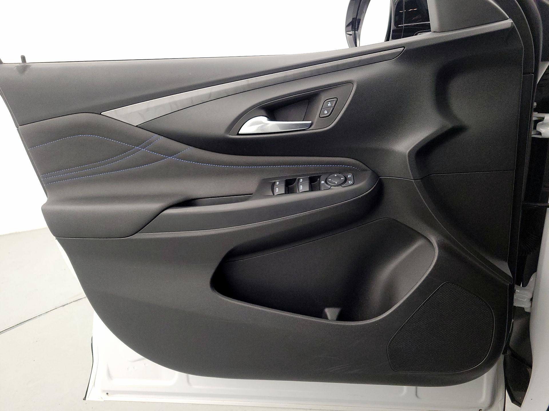 Thumbnail: 2025 Buick Envista - 12