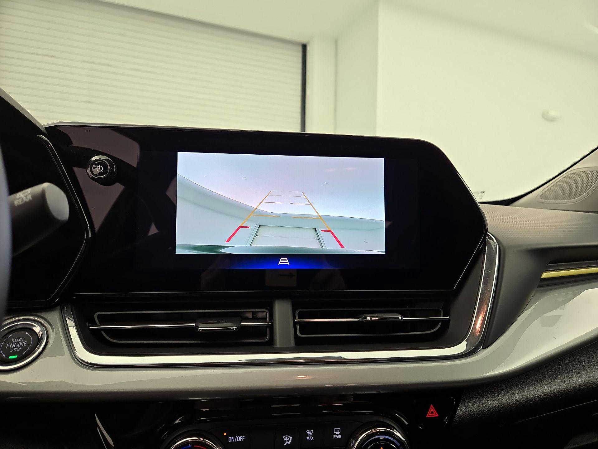 Thumbnail: 2025 Chevrolet Trax - 14