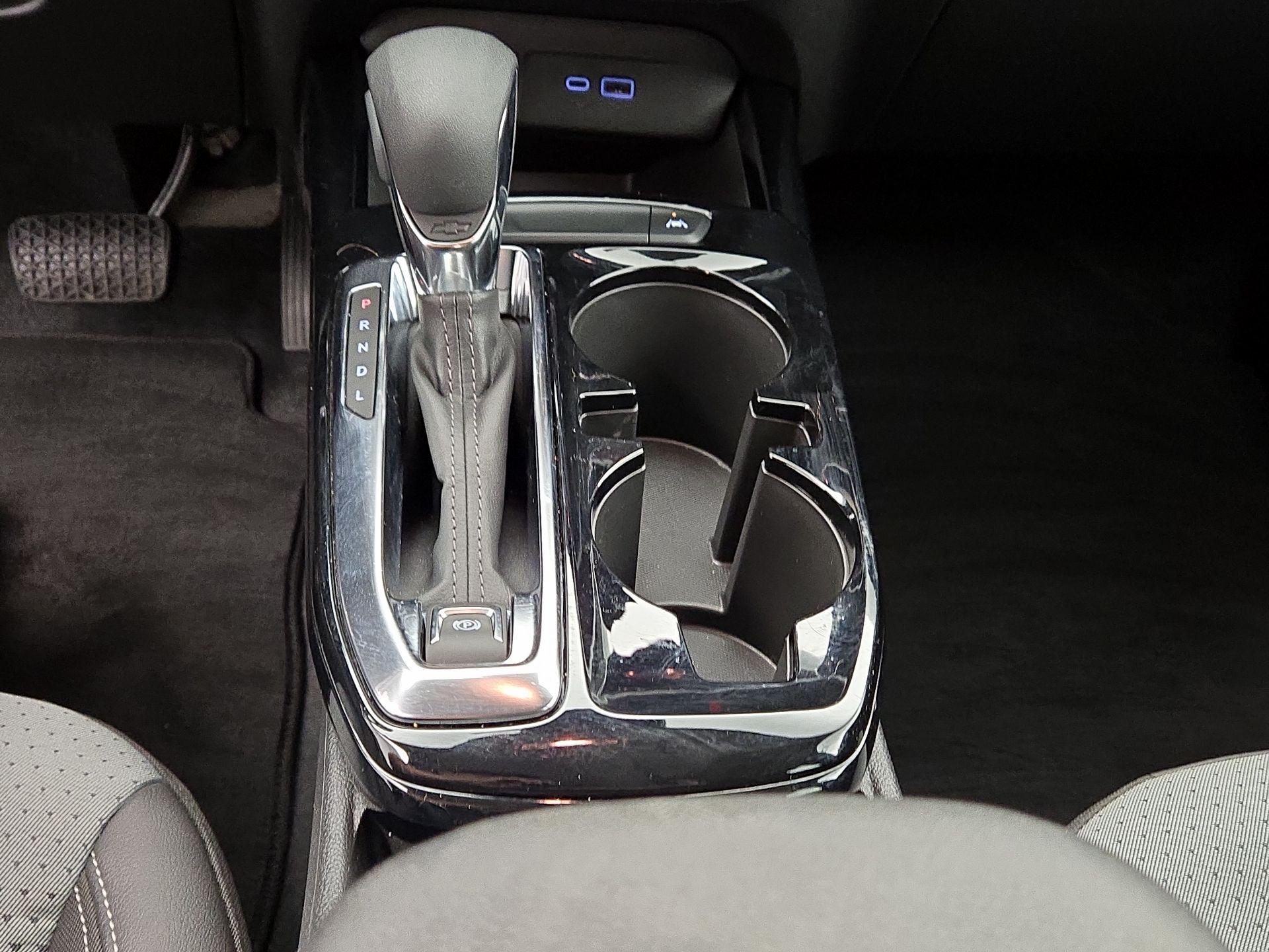 Thumbnail: 2025 Chevrolet Trax - 17