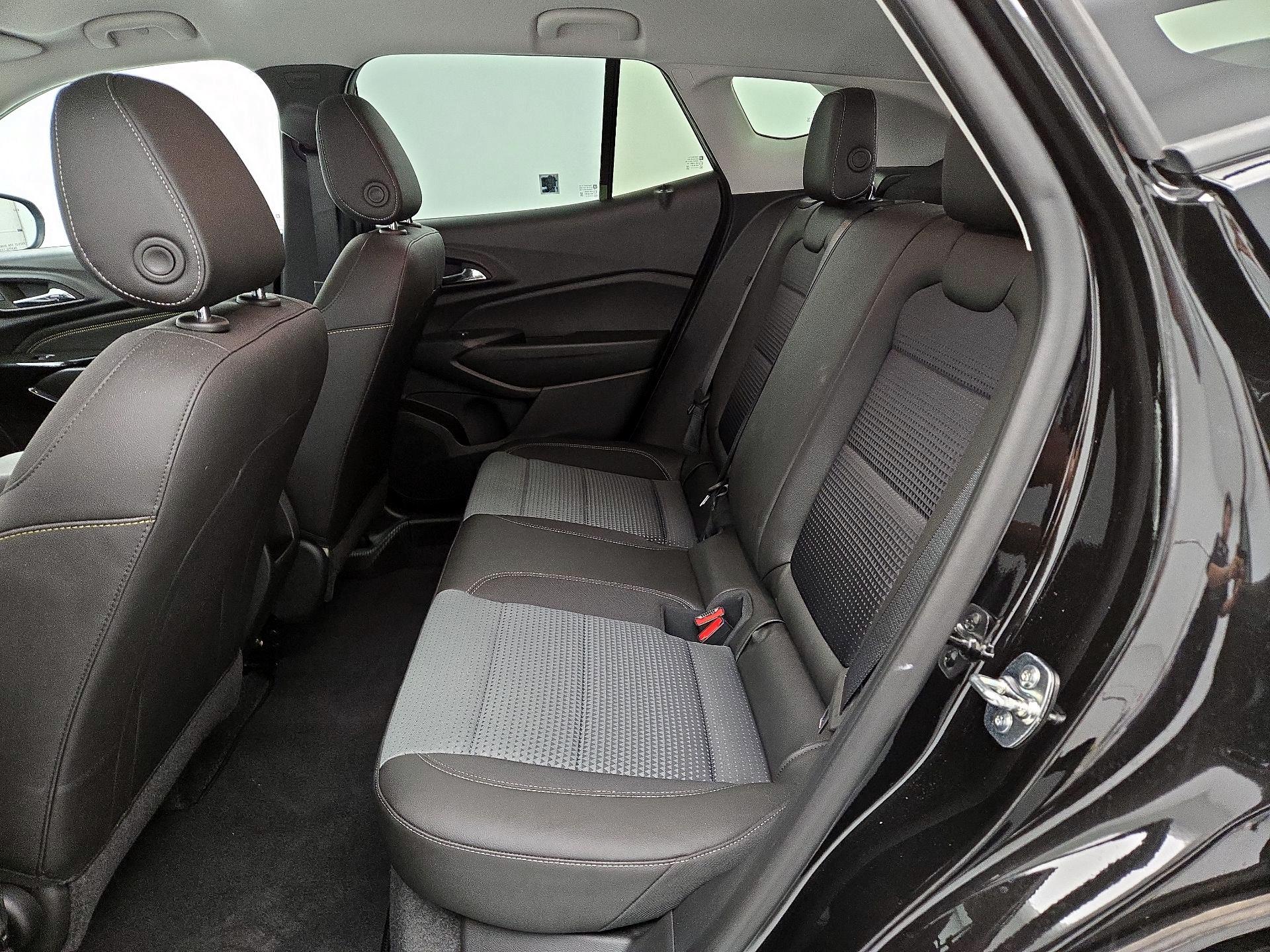 Thumbnail: 2025 Chevrolet Trax - 19