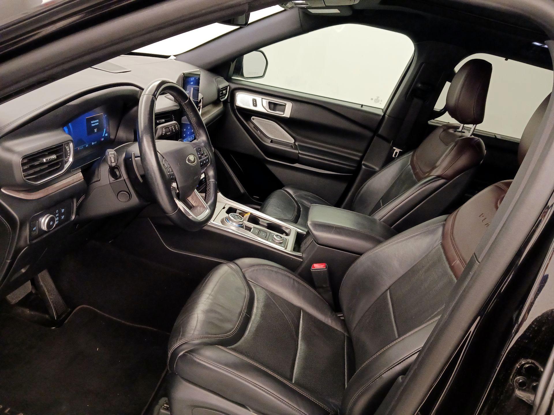 Thumbnail: 2020 Ford Explorer - 11