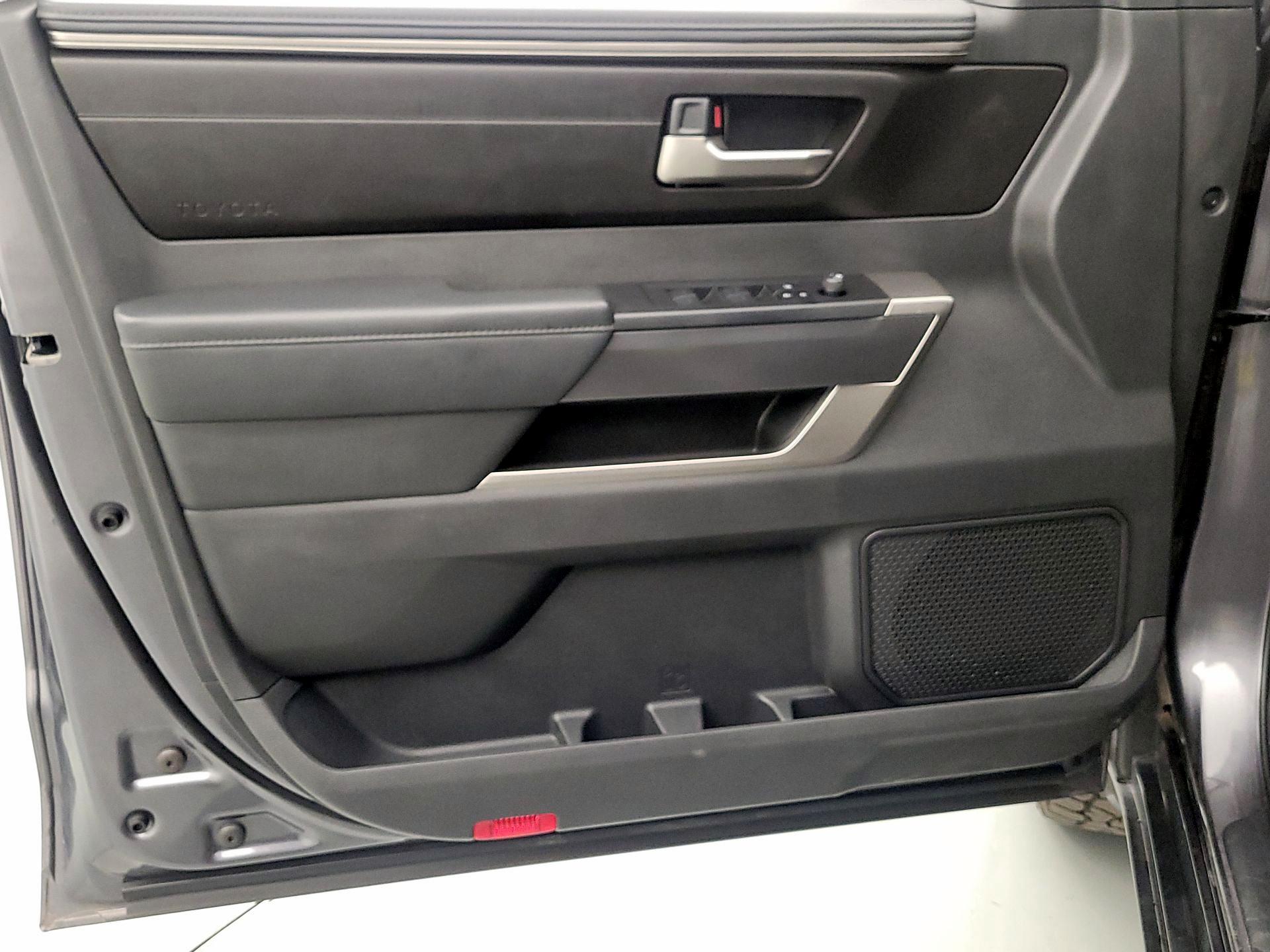 Thumbnail: 2024 Toyota Tundra - 12