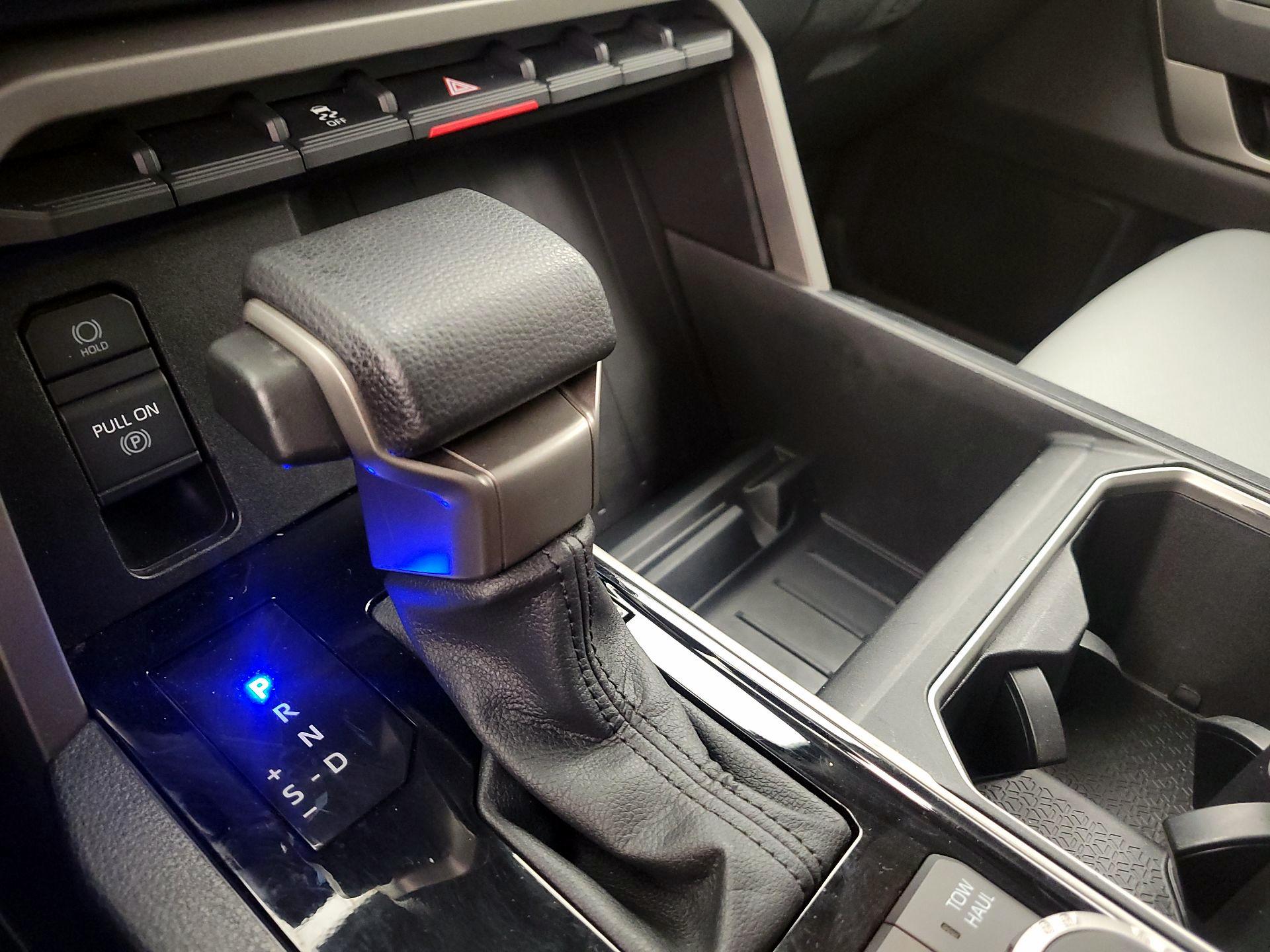 Thumbnail: 2024 Toyota Tundra - 17