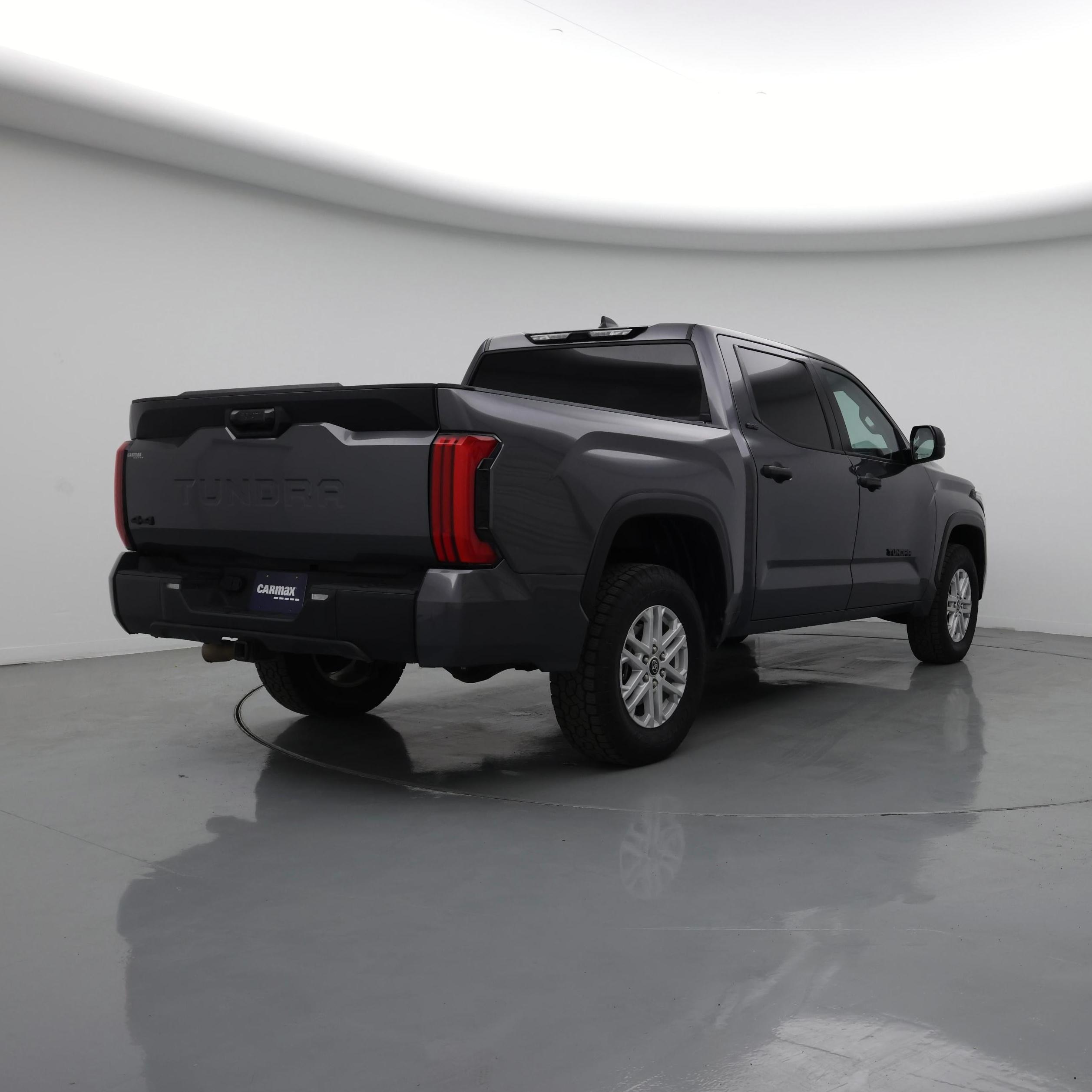 Thumbnail: 2024 Toyota Tundra - 8