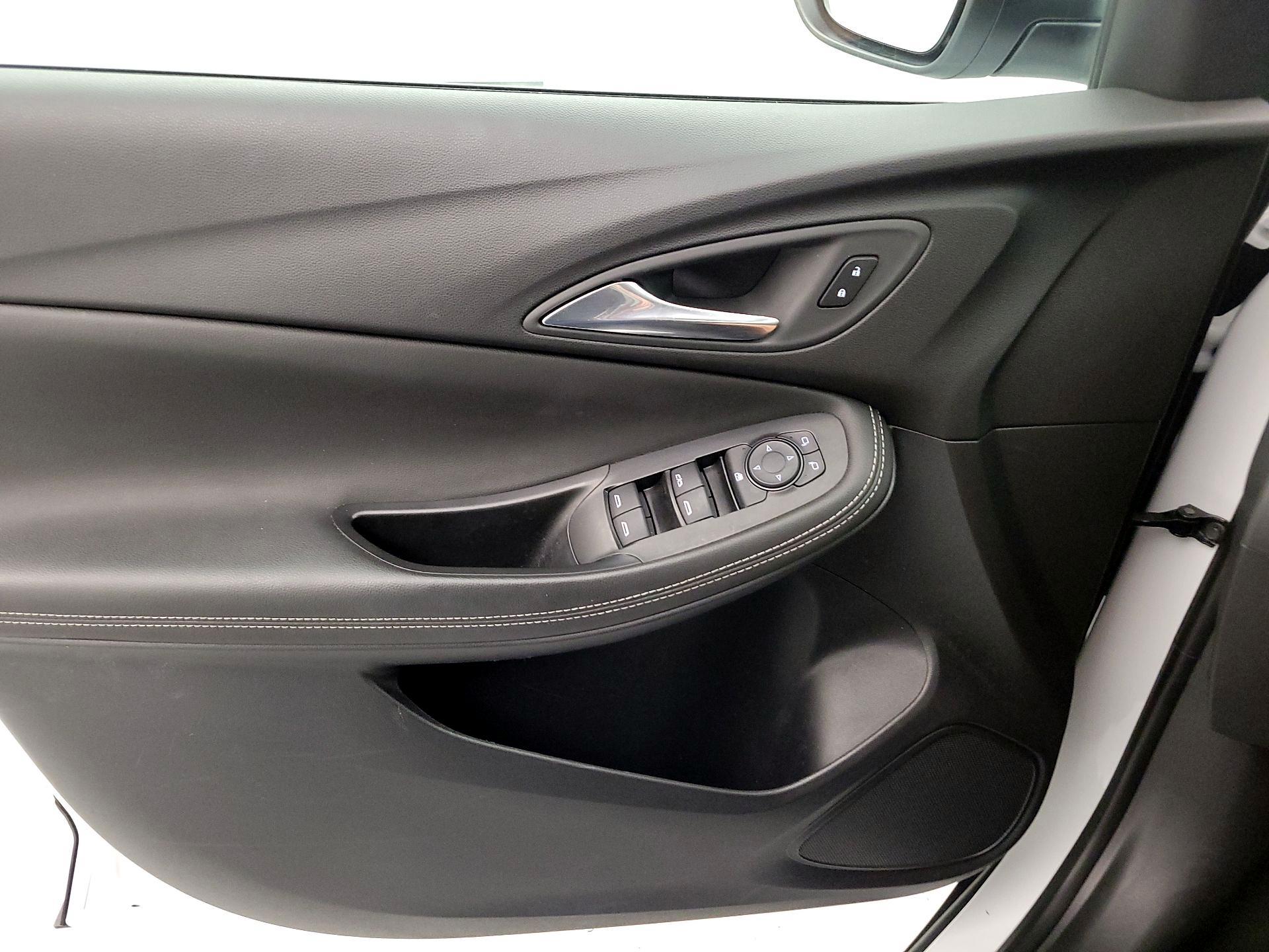 Thumbnail: 2025 Buick Encore GX - 12