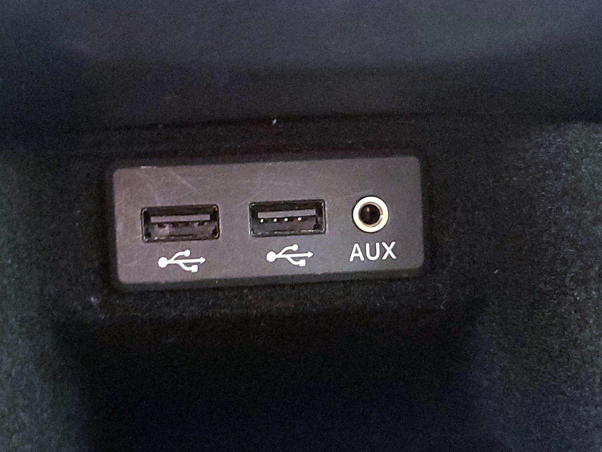 Thumbnail: 2016 Nissan Maxima - 18