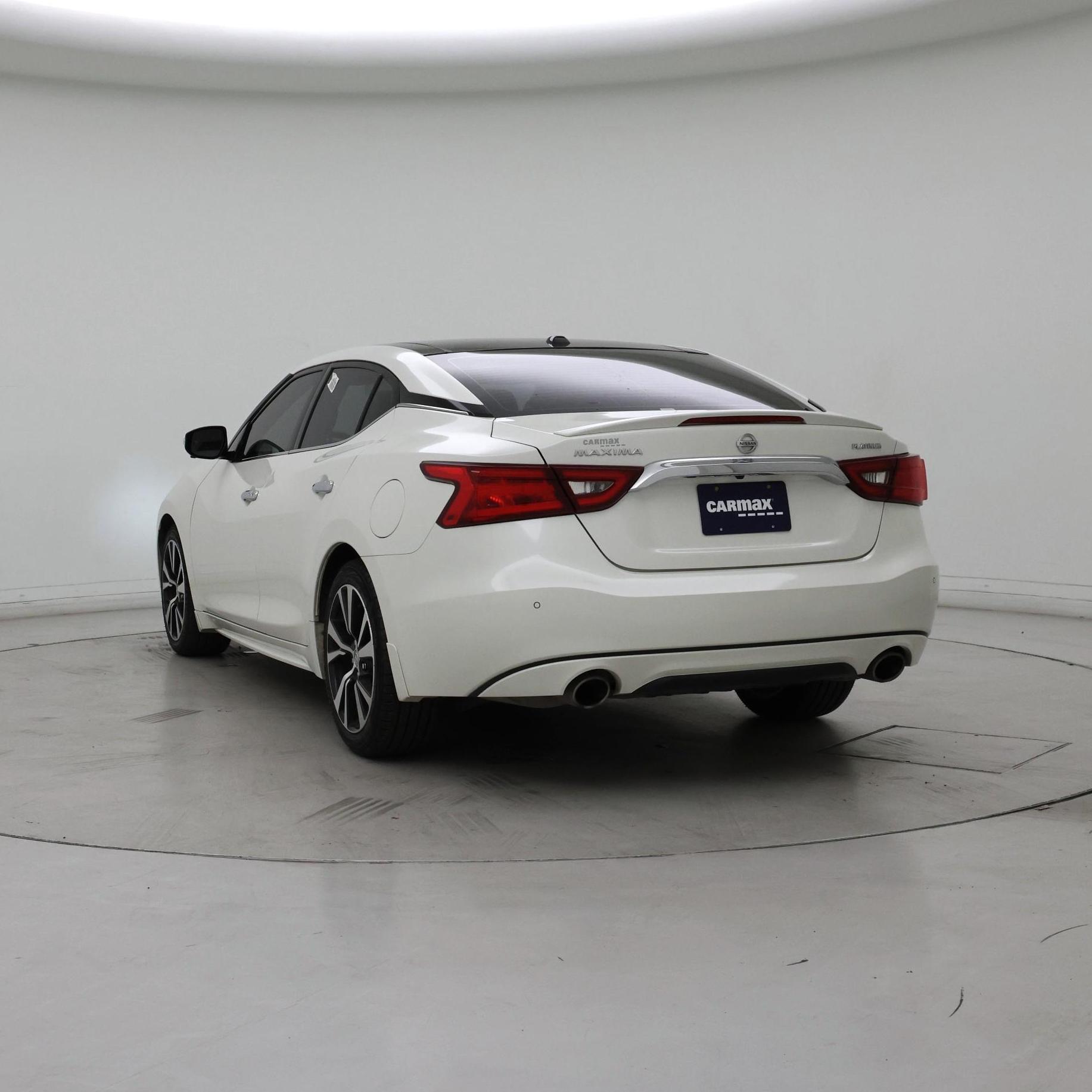 Thumbnail: 2016 Nissan Maxima - 2